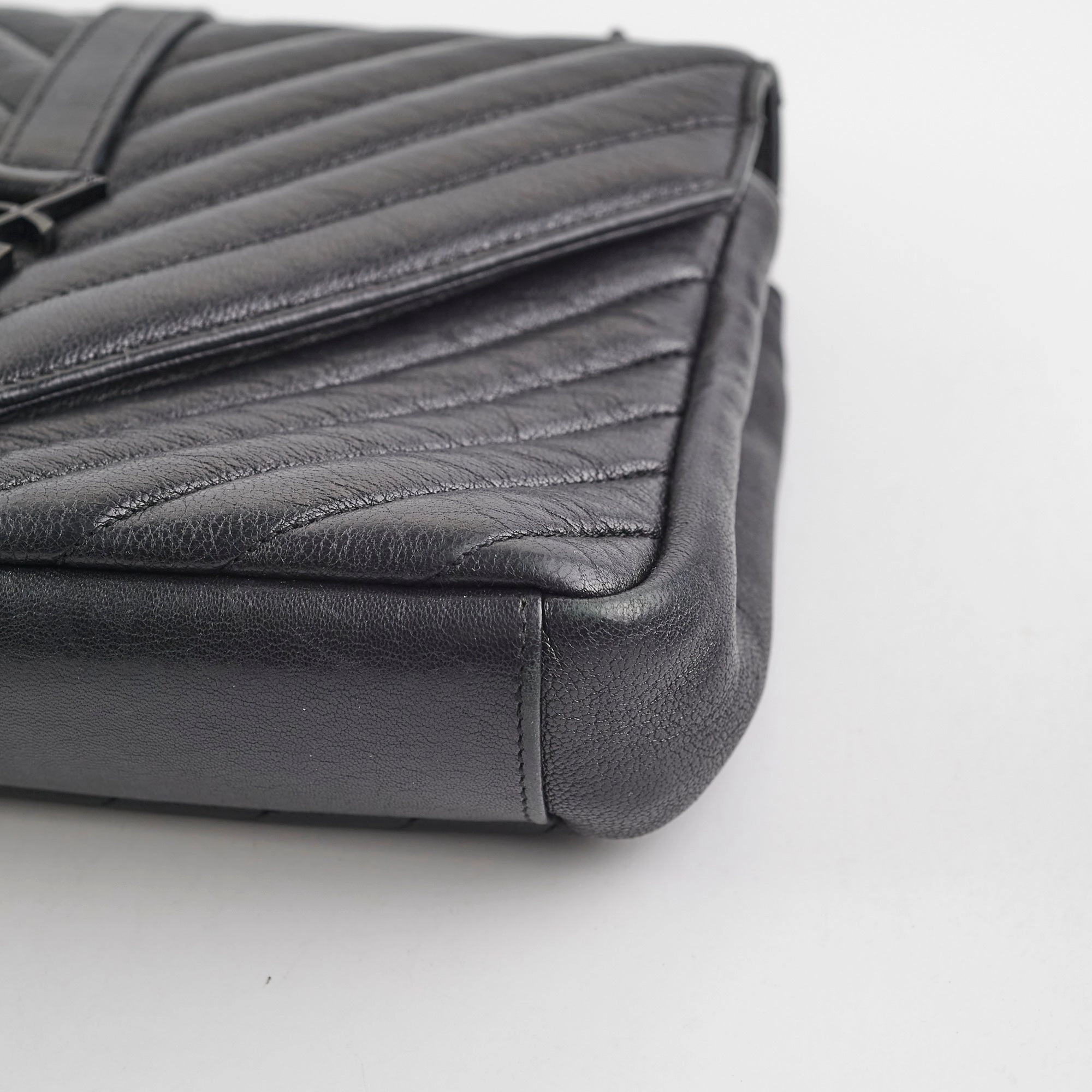 Saint Laurent So black Medium College Bag