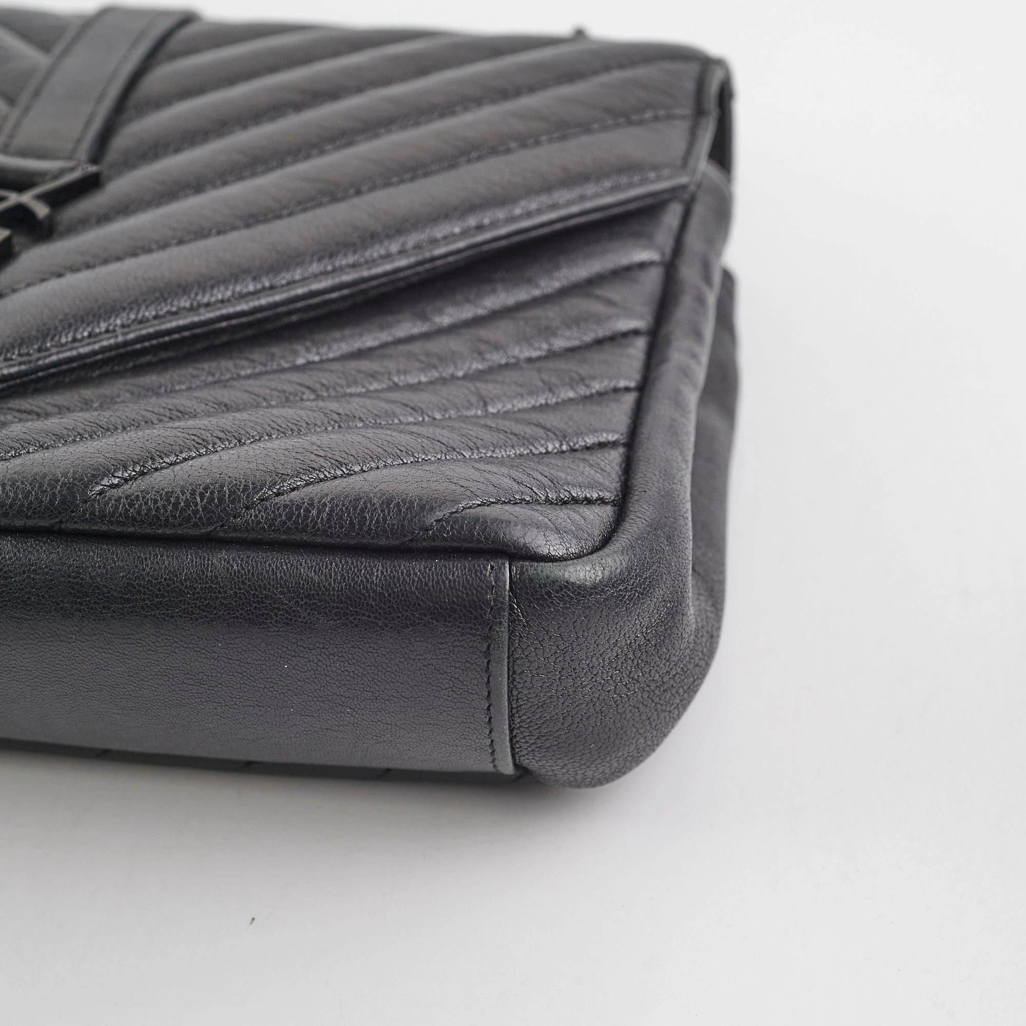 Saint Laurent So black Medium College Bag