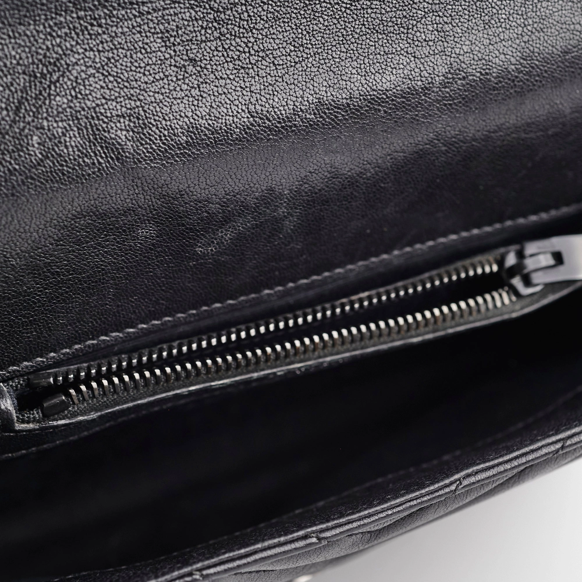 Saint Laurent So black Medium College Bag