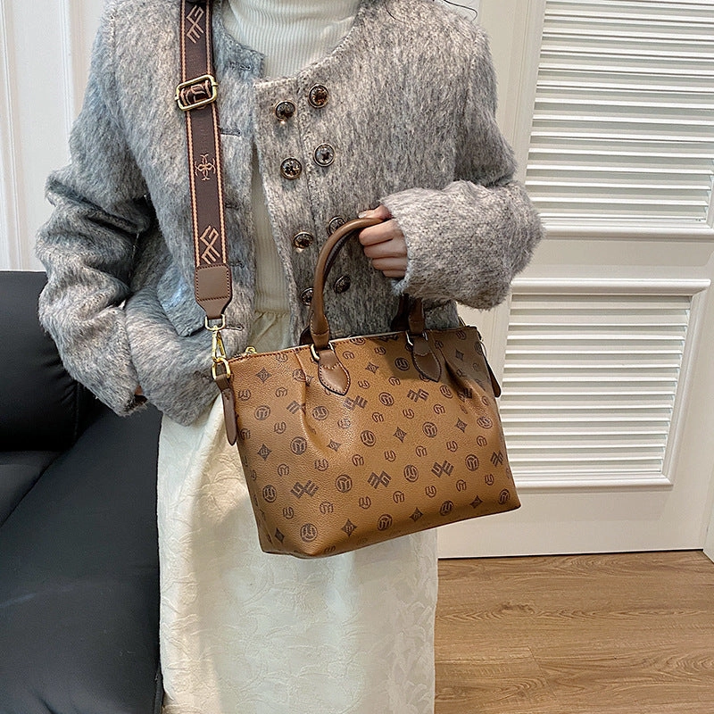 Shoulder tote bag