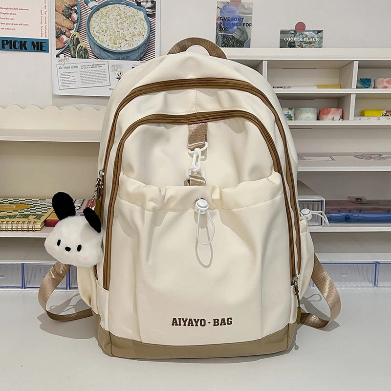 Simple and versatile backpack