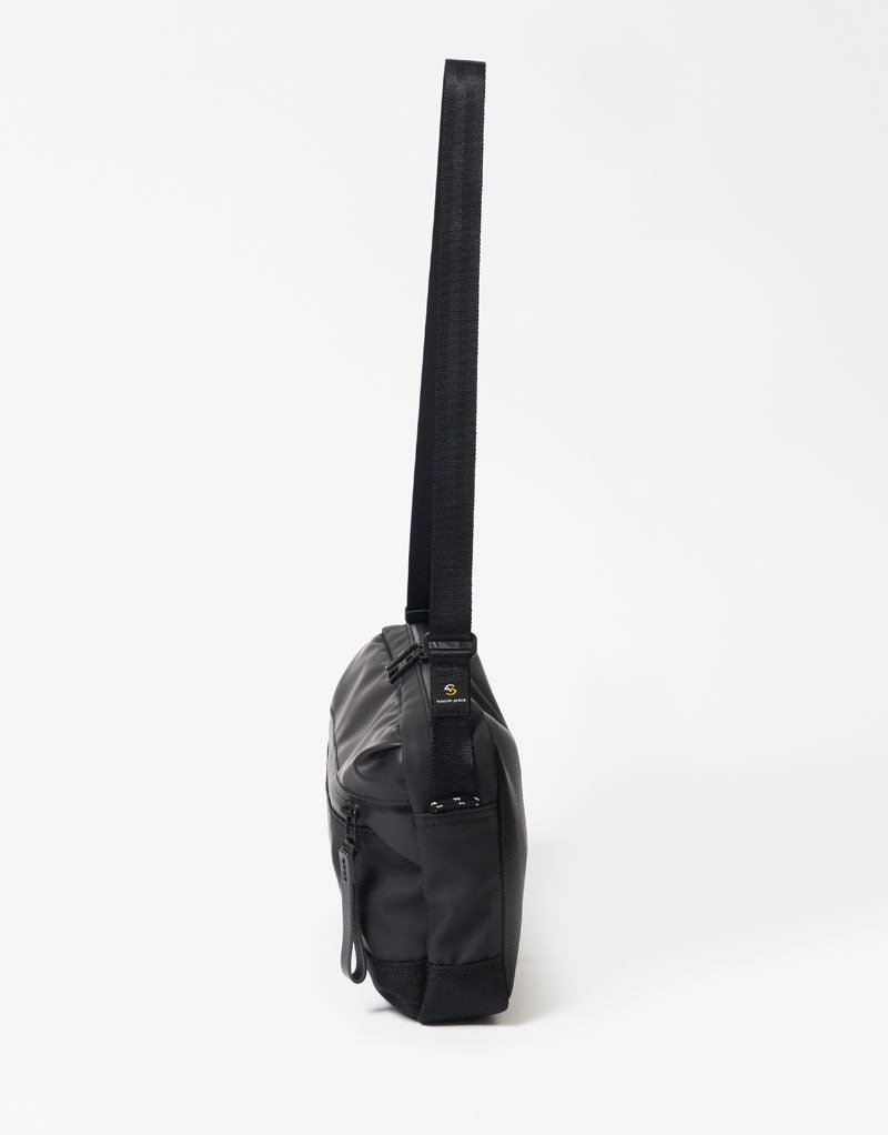 Slick Shoulder Bag No.02486