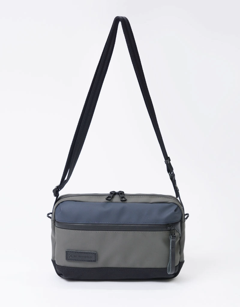 Slick Shoulder Bag No.02486