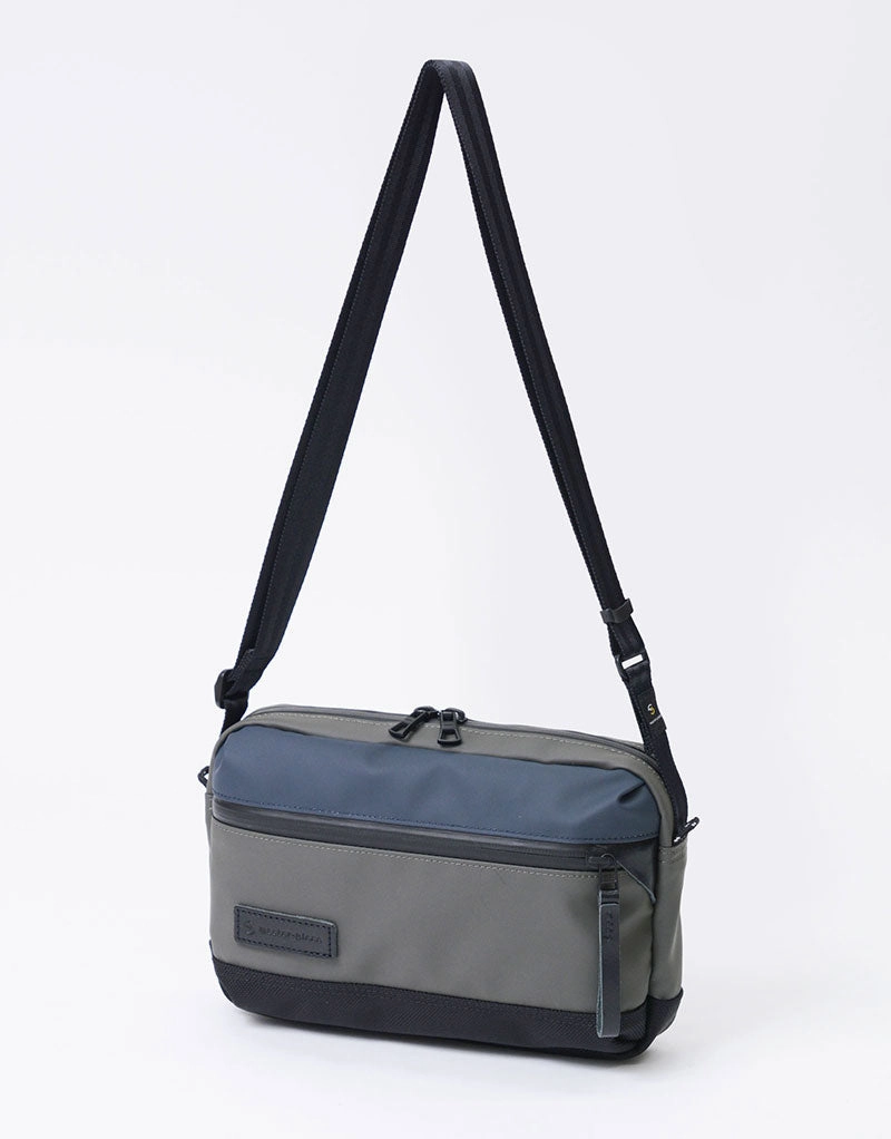 Slick Shoulder Bag No.02486
