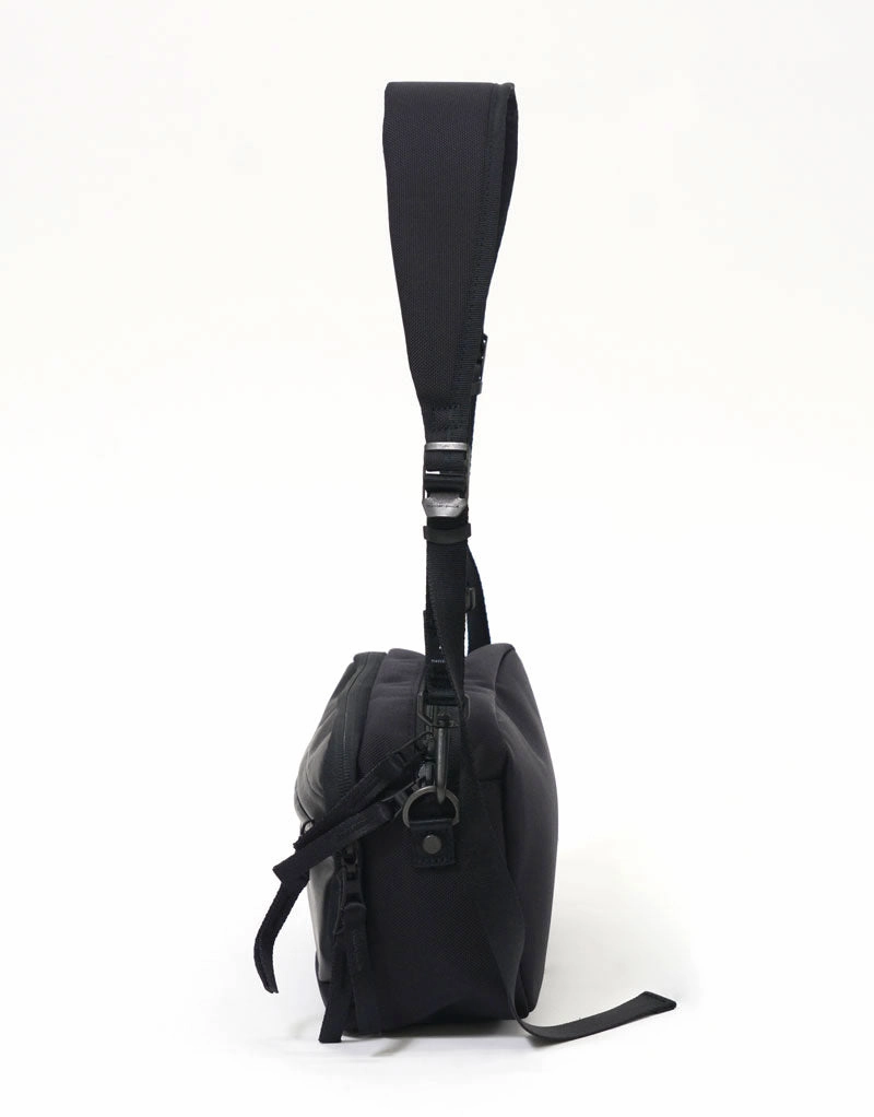 SPEC -LIMITED EDITION- Shoulder Bag No.02569-CL