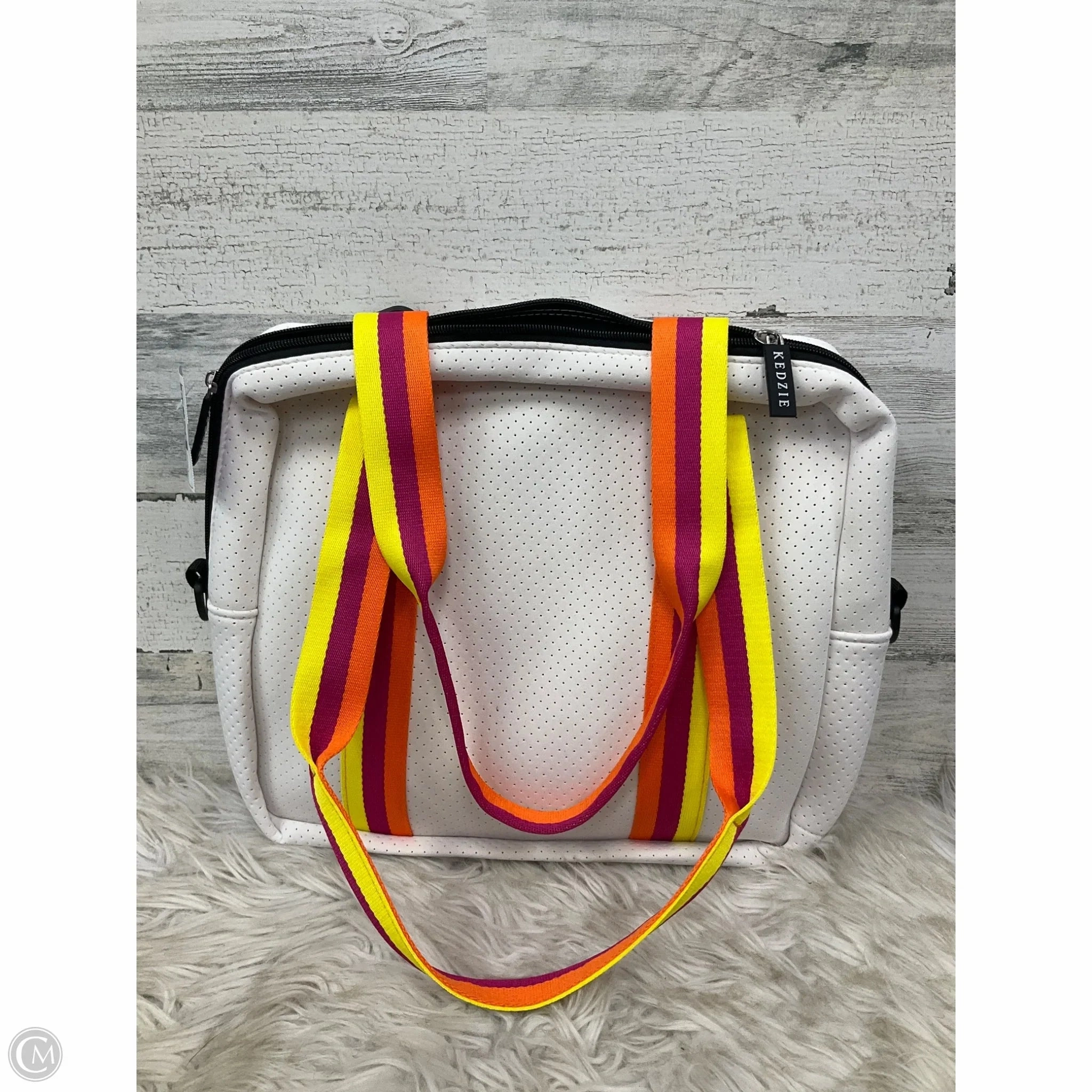 Tote By Clothes Mentor, Size: Large