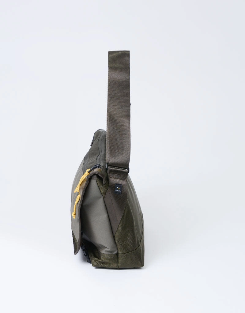Universal Works  master-piece  Messenger Bag No.MP31227
