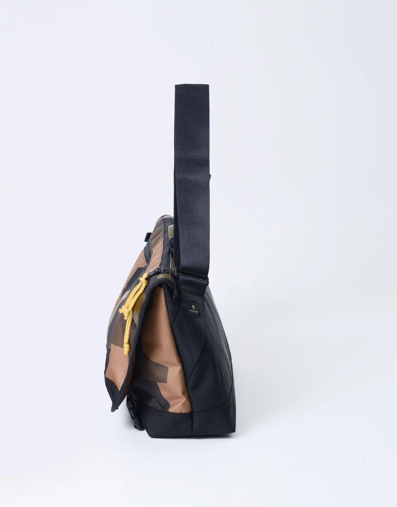 Universal Works  master-piece  Messenger Bag No.MP31227
