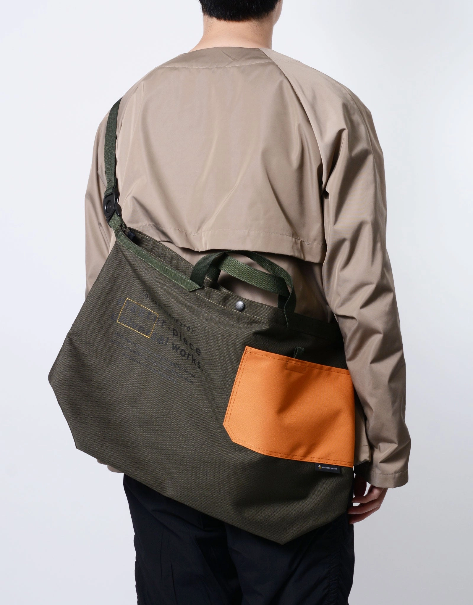 Universal Works x master-piece Shoulder Bag L No.MP32205