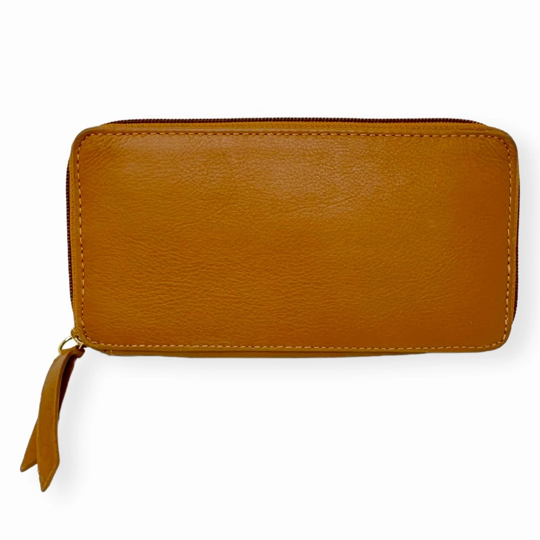 Wallet Able, Size Medium