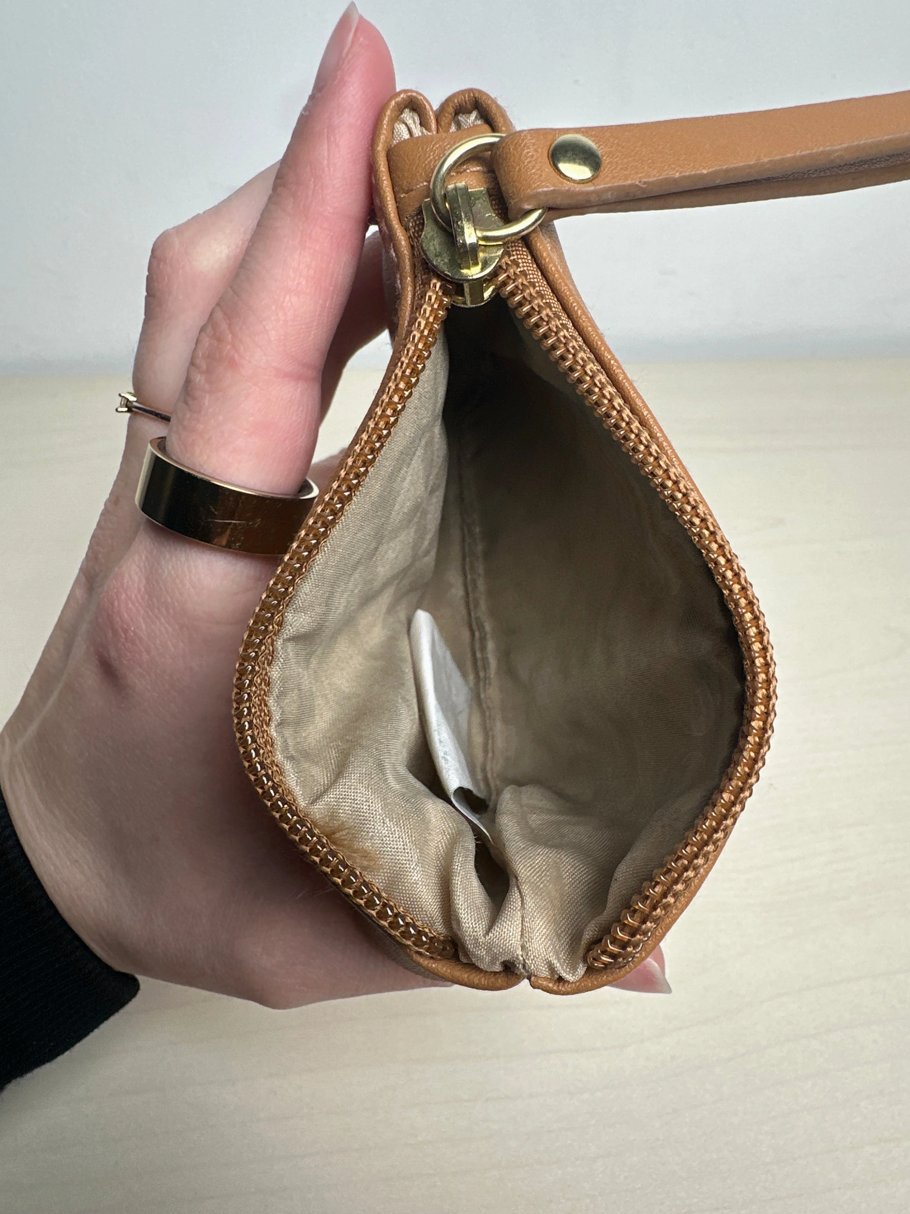 Wallet By Amazon, Size: Small
