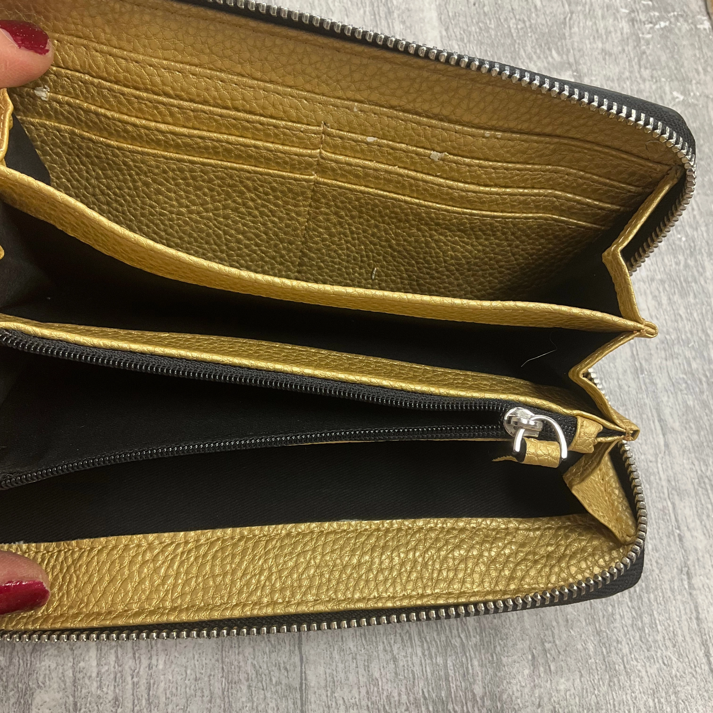 Wallet By Armani Exchange, Size: Large