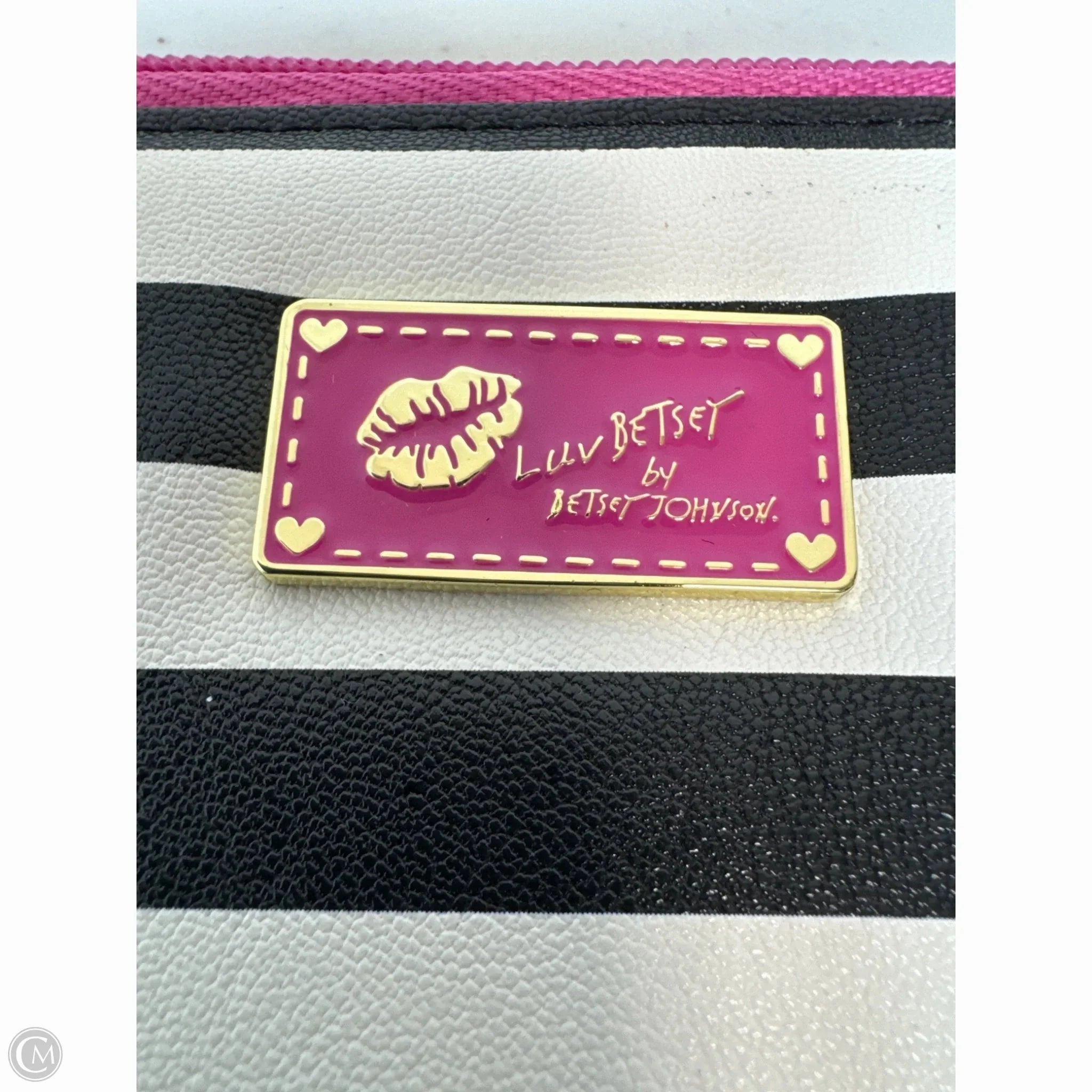 Wallet By Betsey Johnson, Size: Large