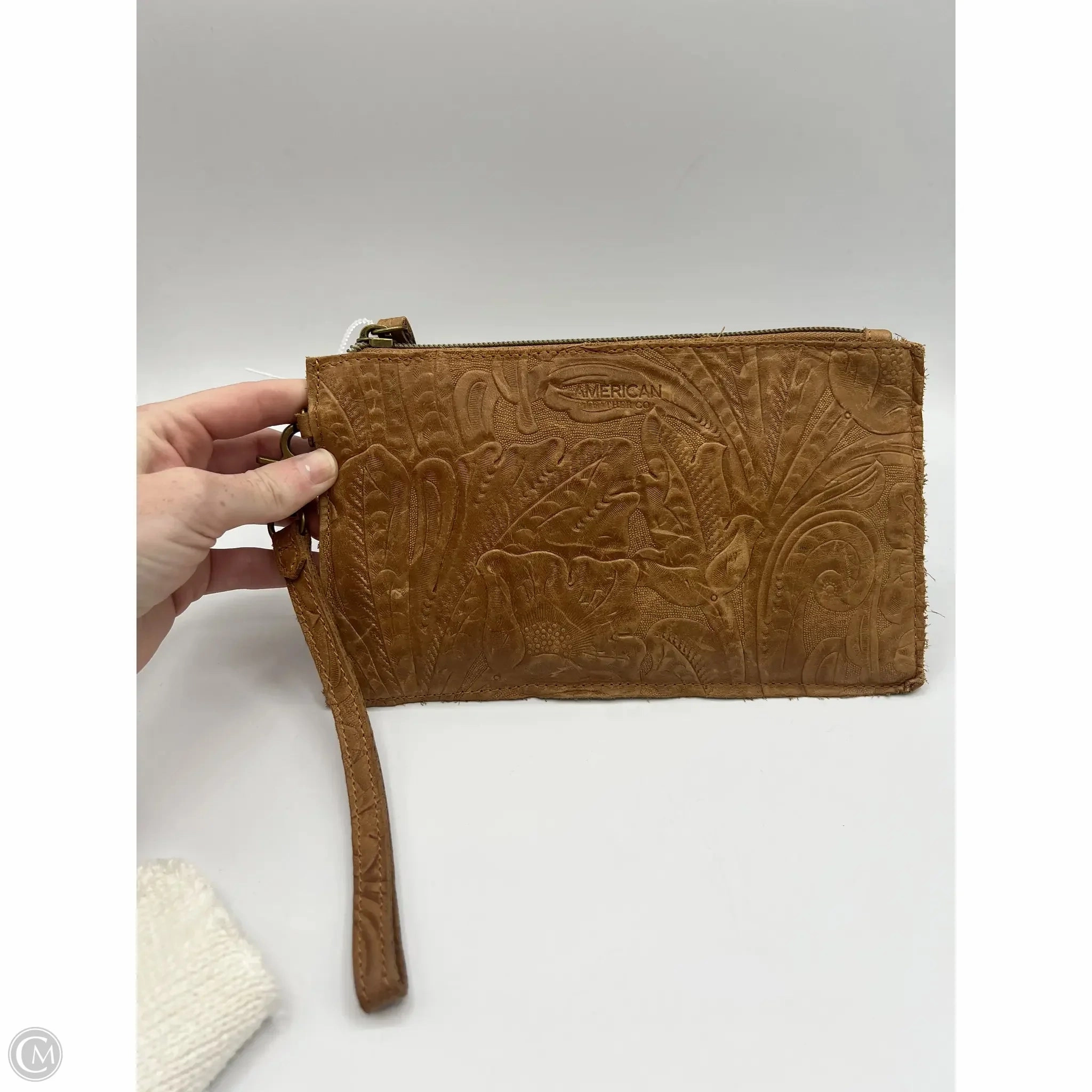Wallet By Clothes Mentor, Size: Large