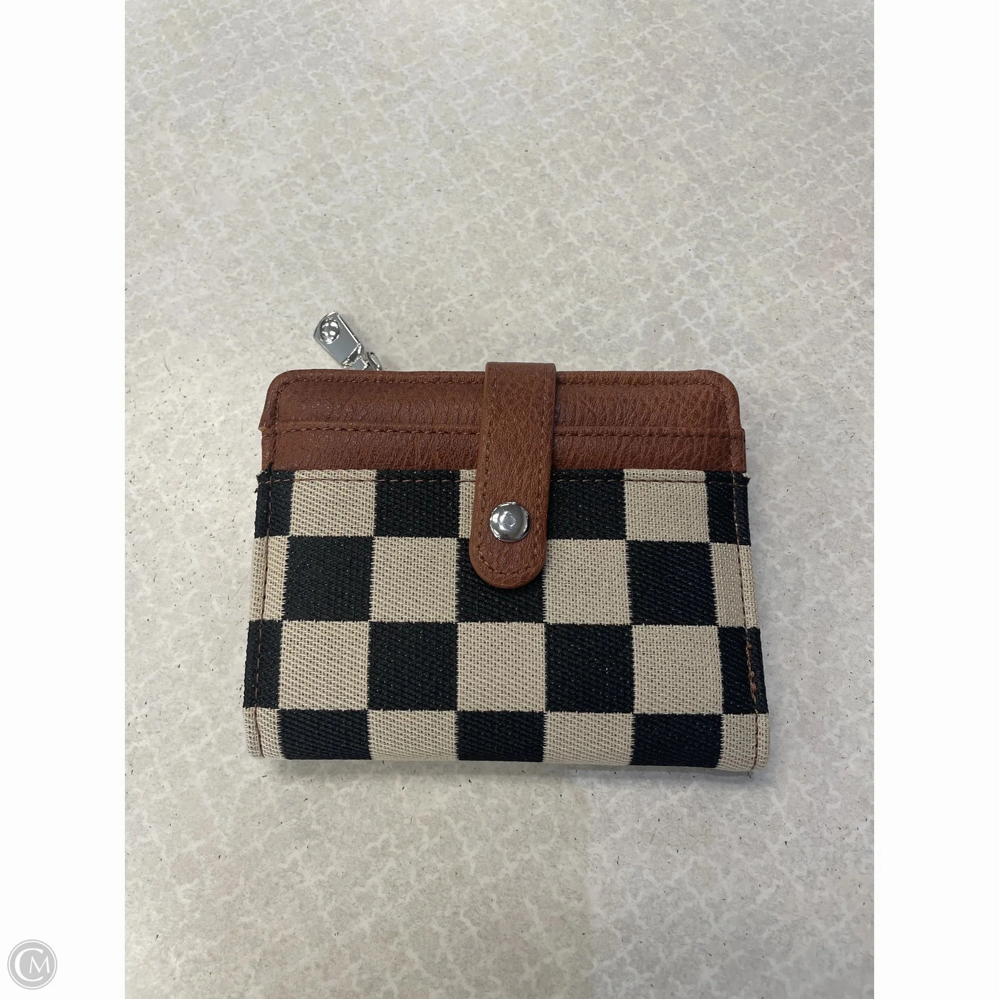 Wallet By Clothes Mentor, Size: Medium
