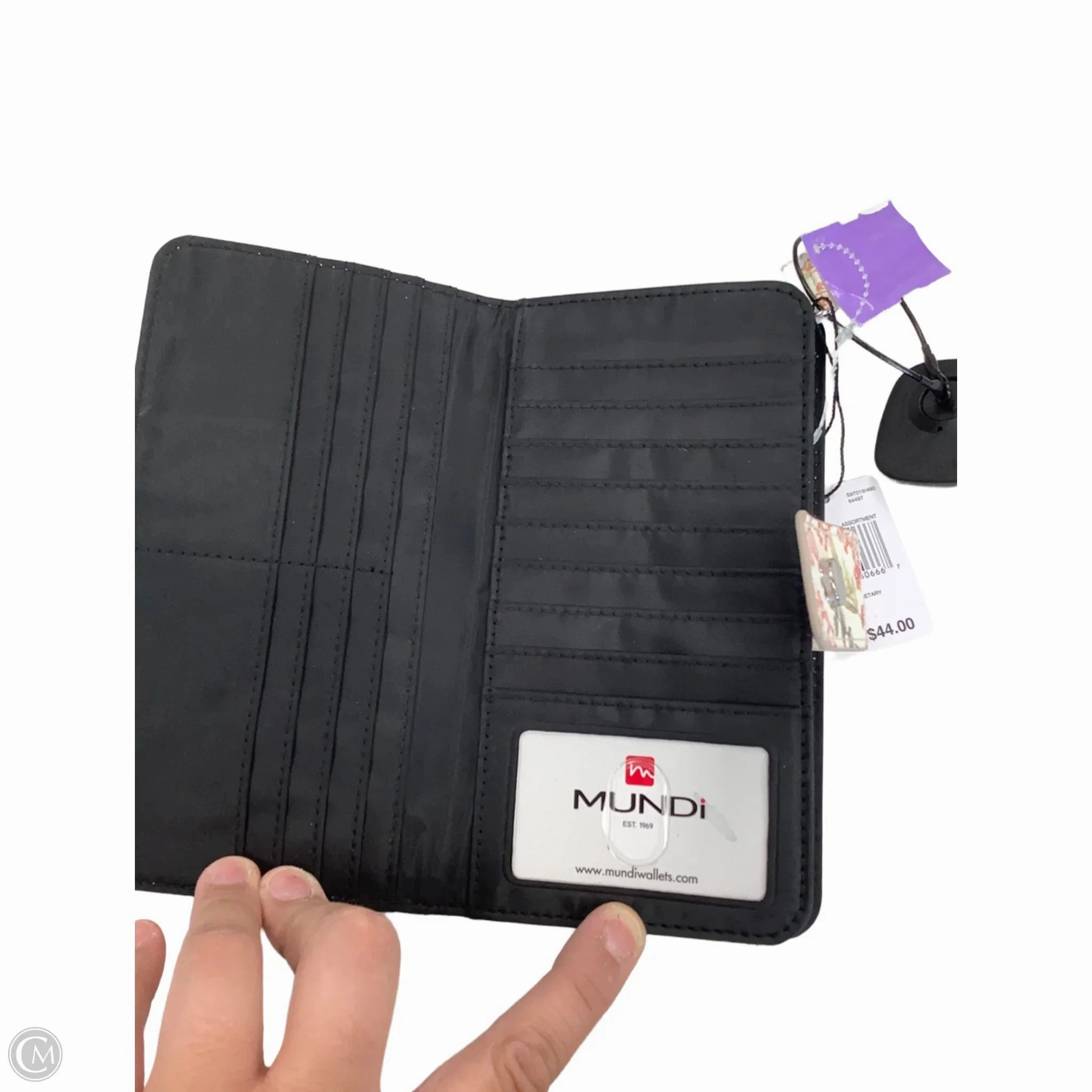 Wallet By Clothes Mentor, Size: Medium