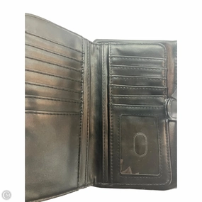 Wallet By Clothes Mentor, Size: Medium