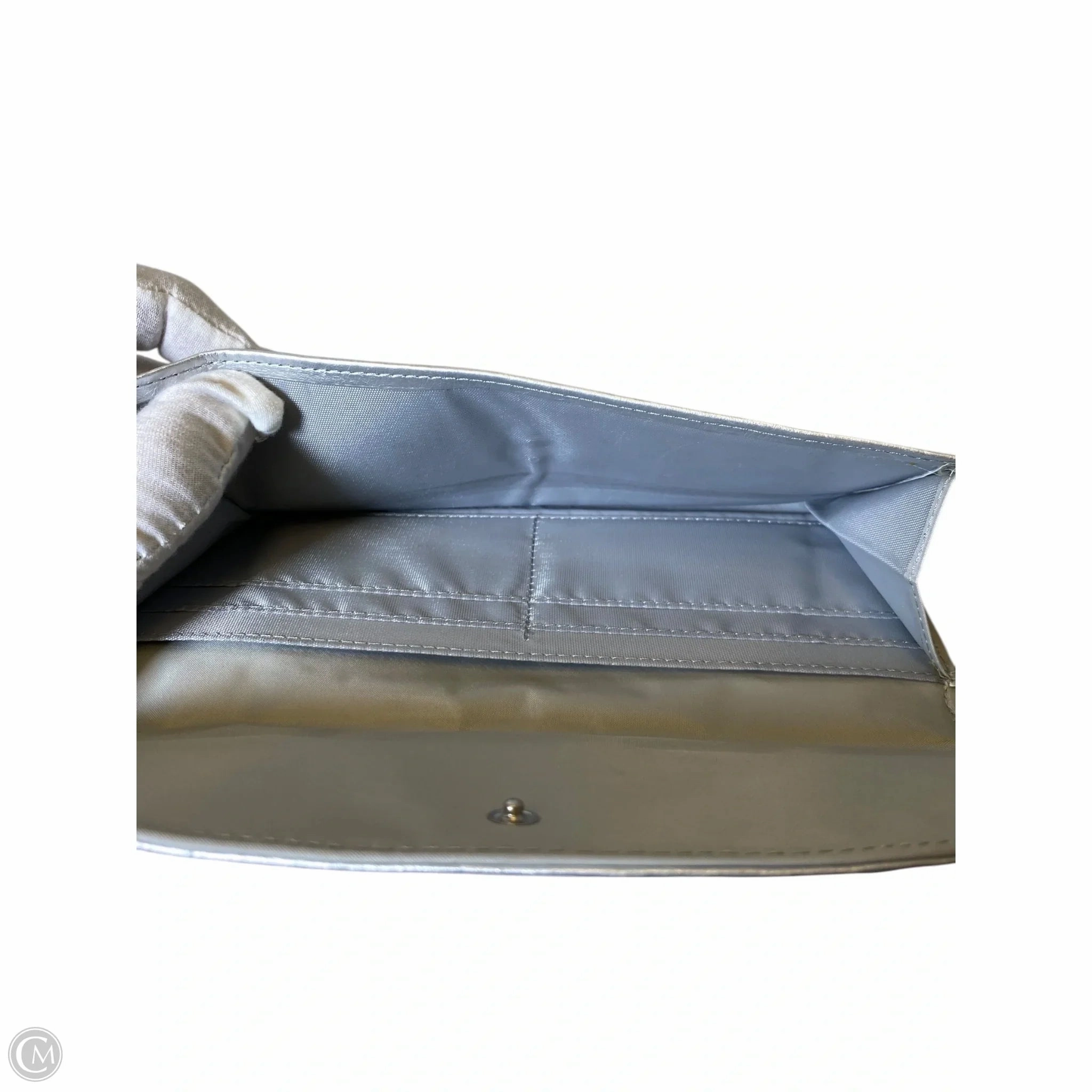 Wallet By Cmc, Size: Large
