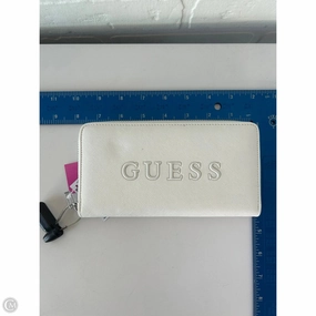 Wallet By Guess, Size: Large