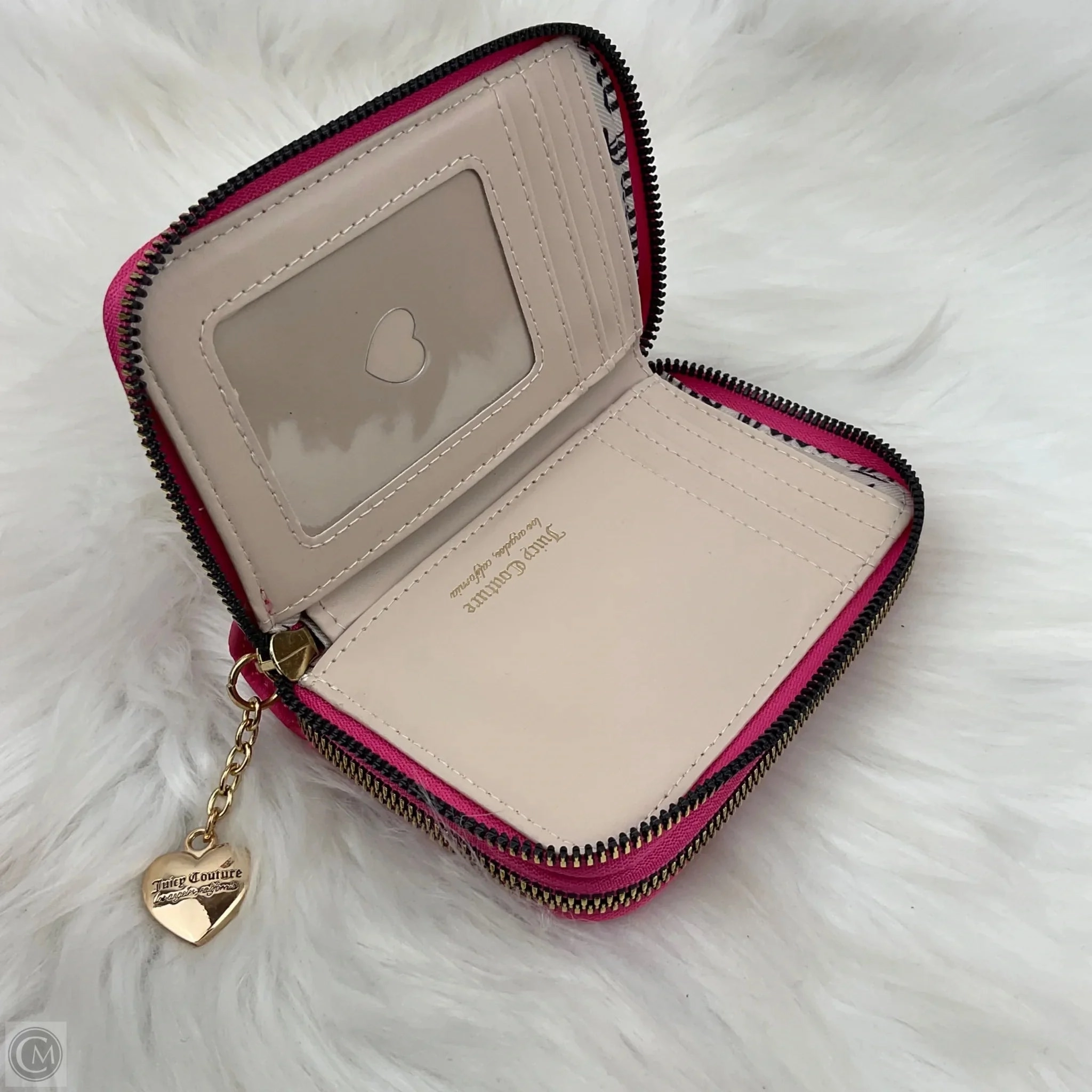Wallet By Juicy Couture, Size: Medium