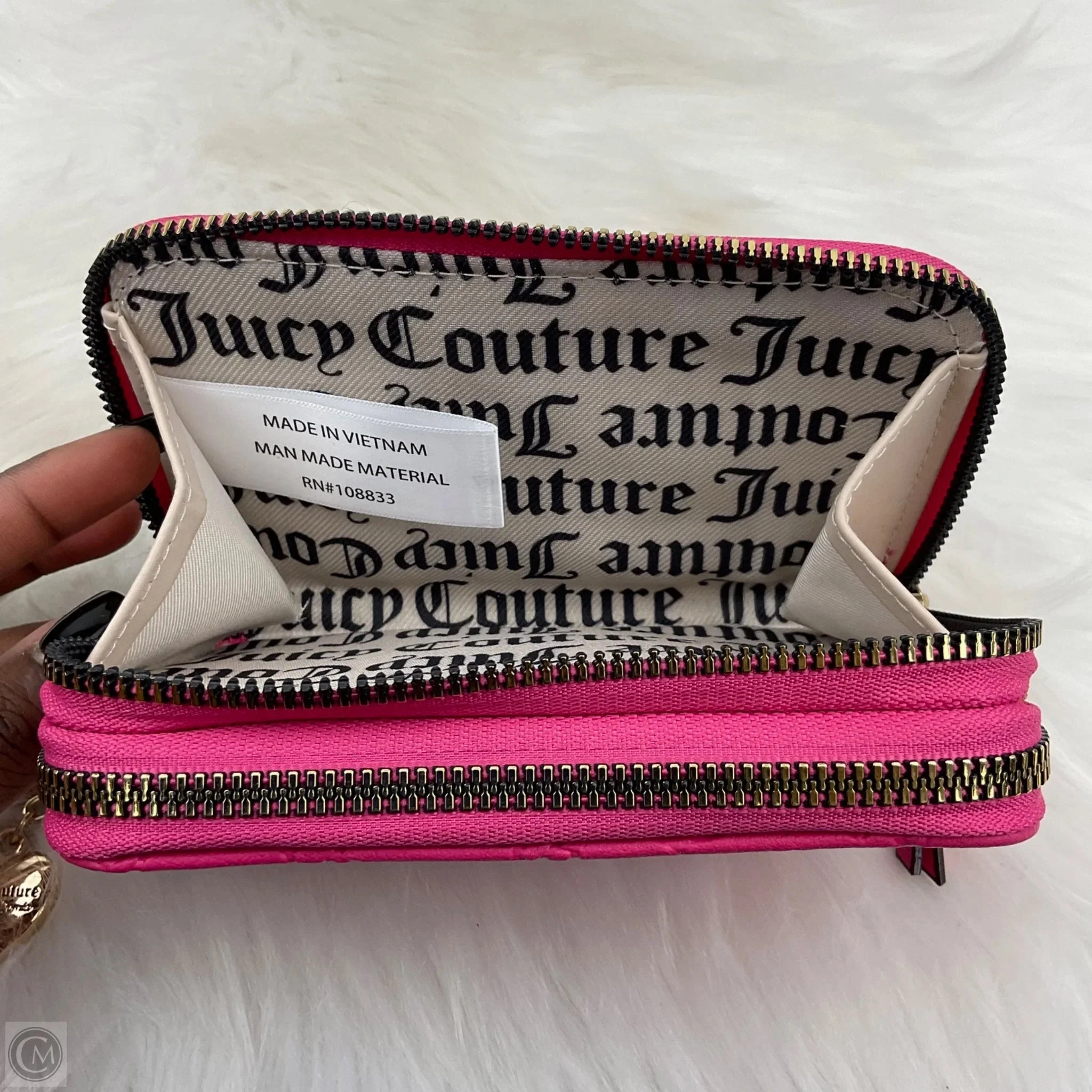 Wallet By Juicy Couture, Size: Medium