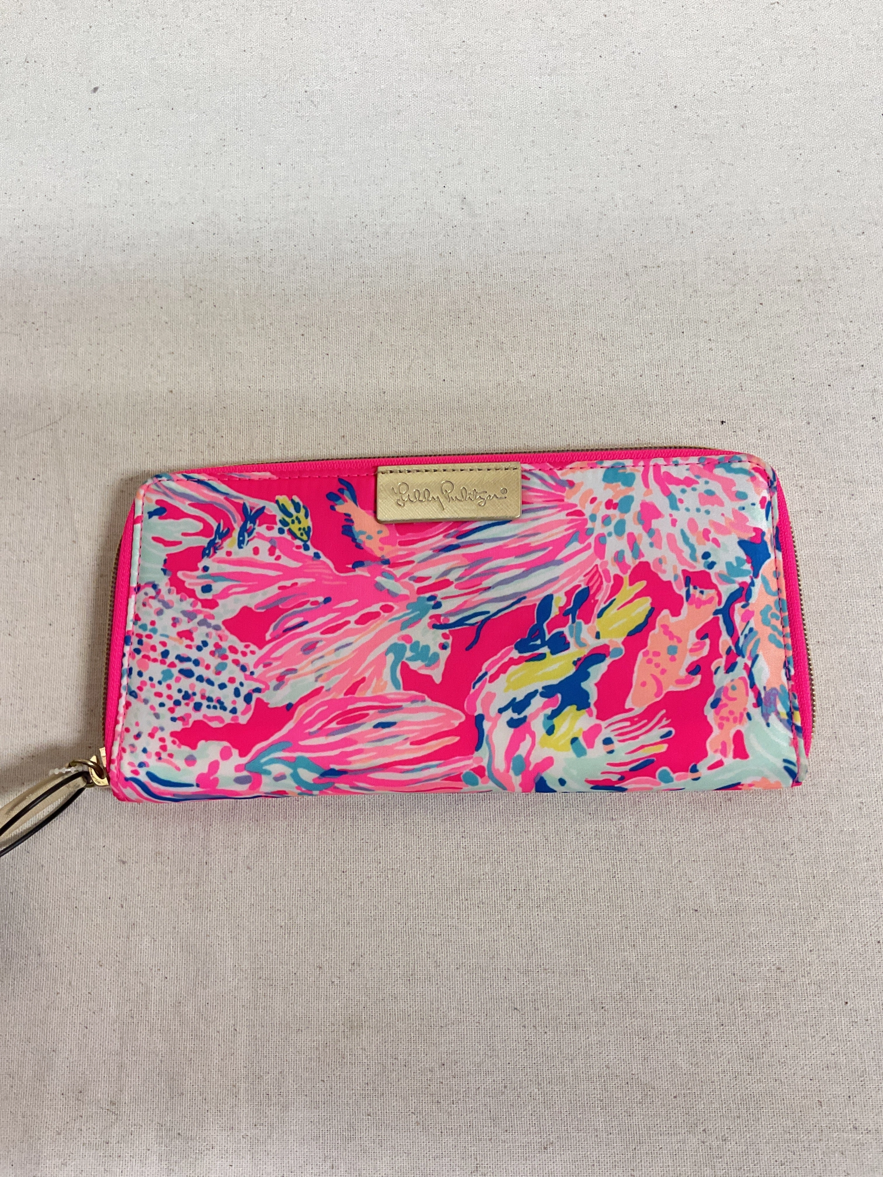 Wallet By Lilly Pulitzer In Multi, Size:Large