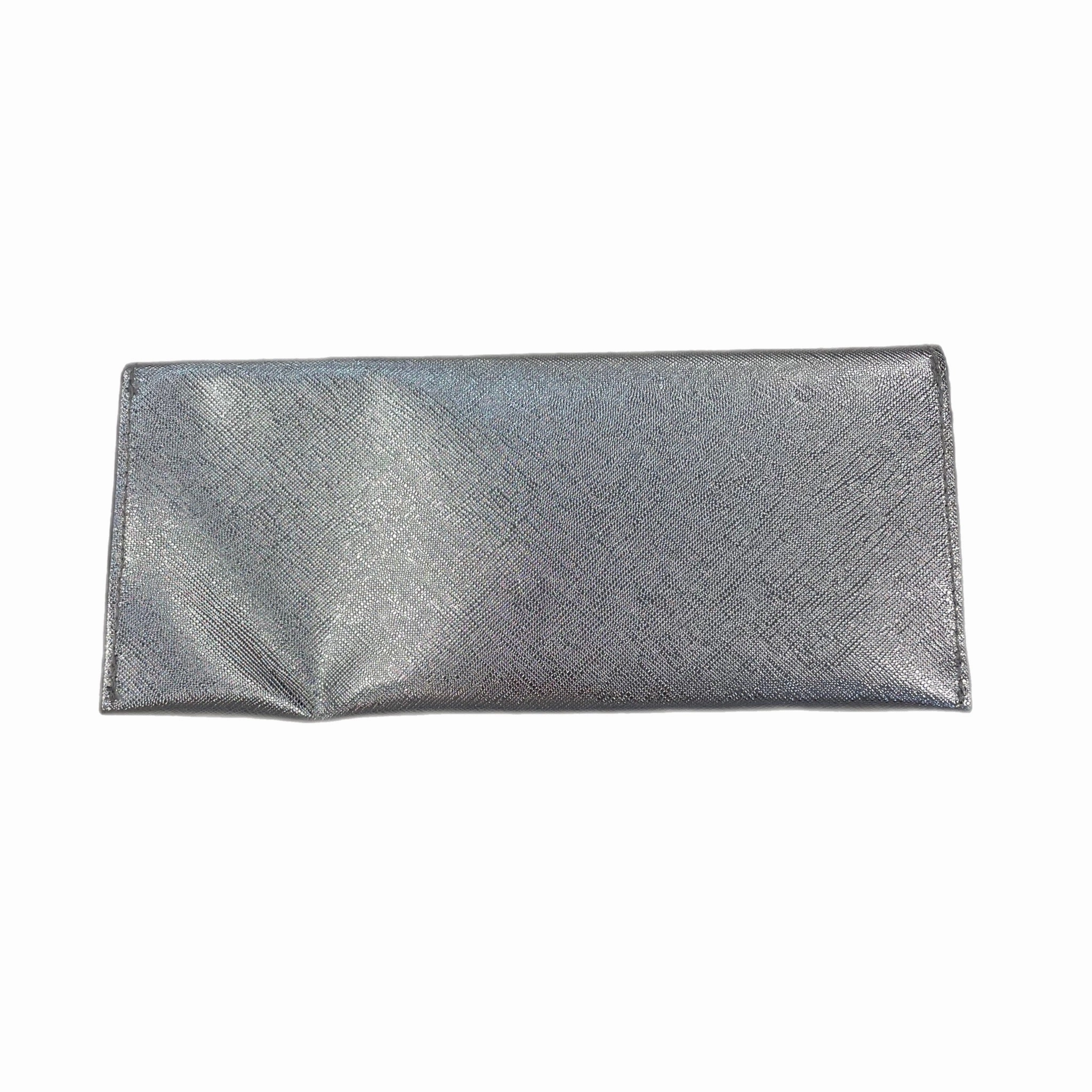 Wallet By Michael Kors  Size: Medium