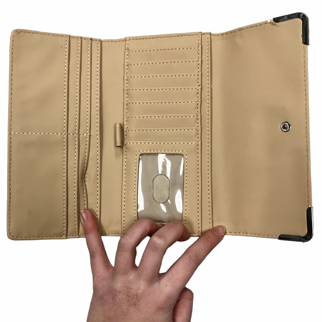 Wallet By Nine West  Size: Medium