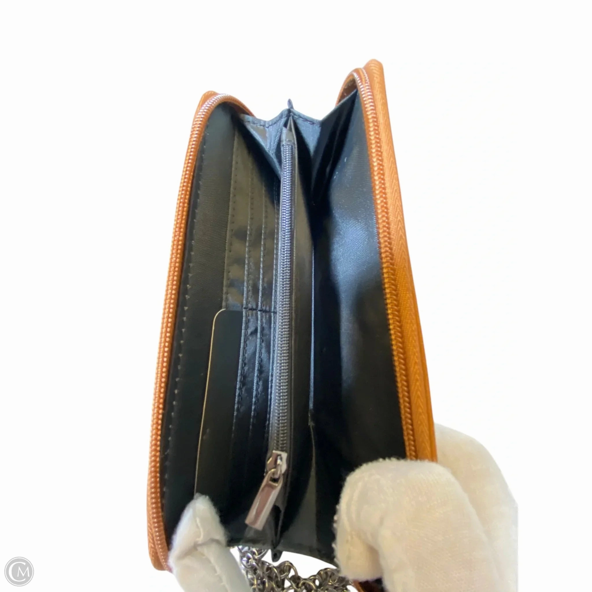 Wallet By Tahari By Arthur Levine, Size: Large