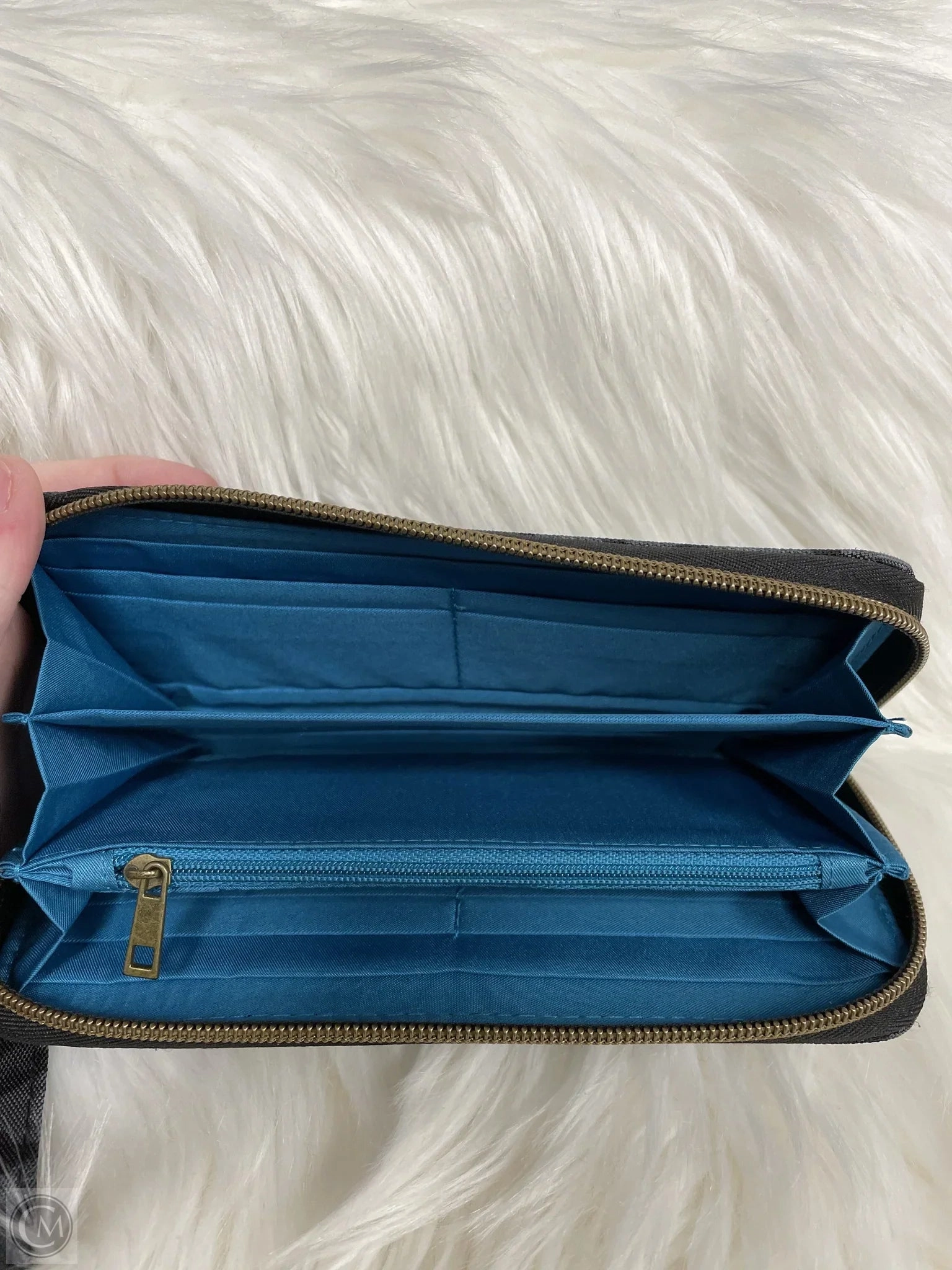 Wallet By Travelon, Size: Medium