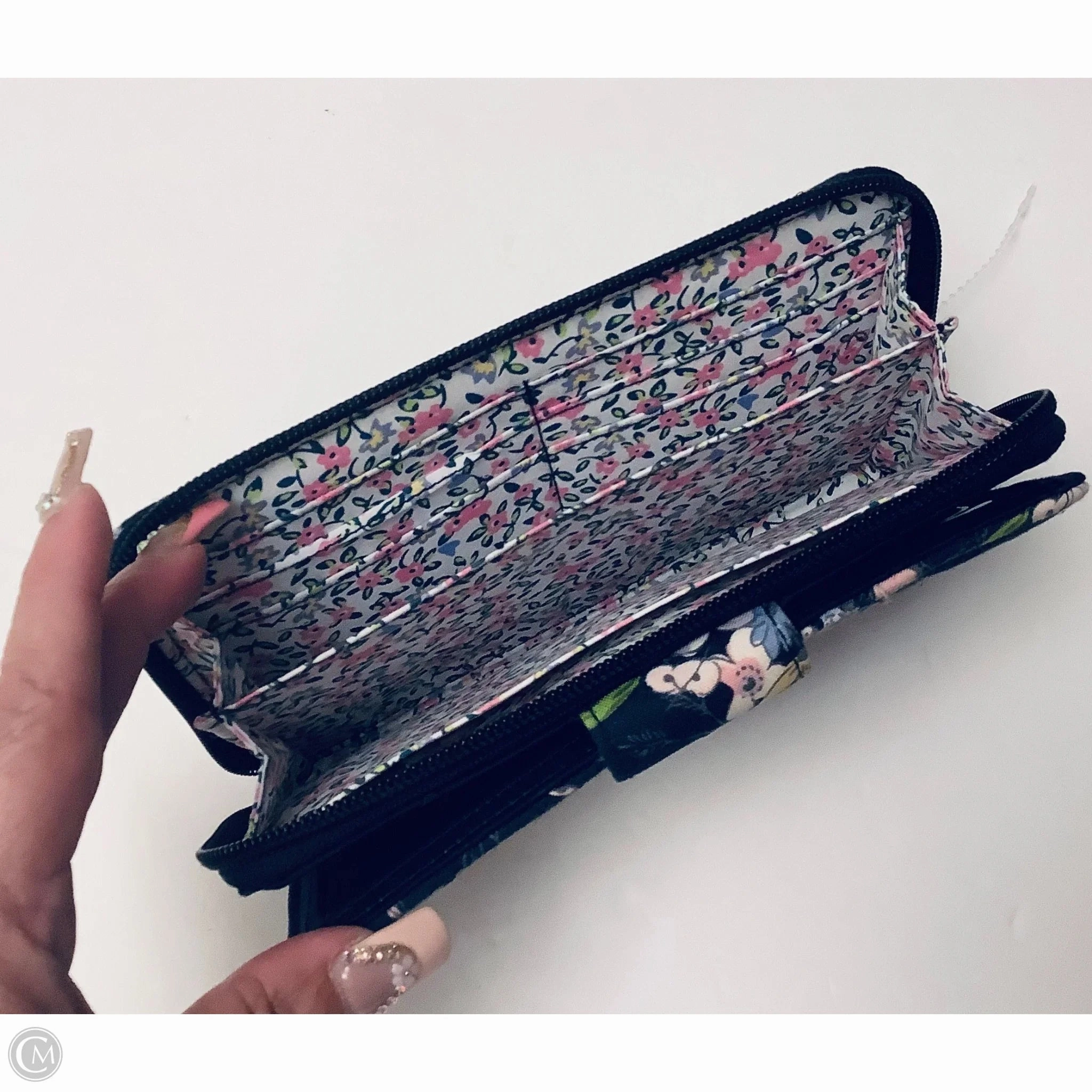 Wallet By Vera Bradley, Size: Large