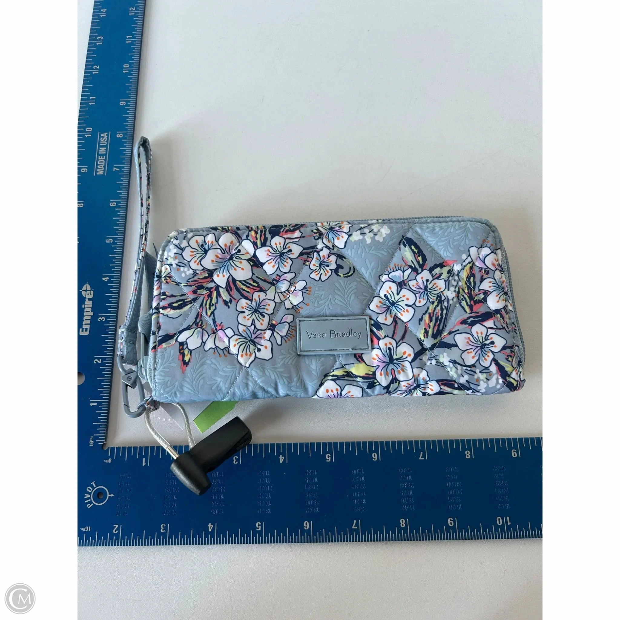Wallet By Vera Bradley, Size: Medium