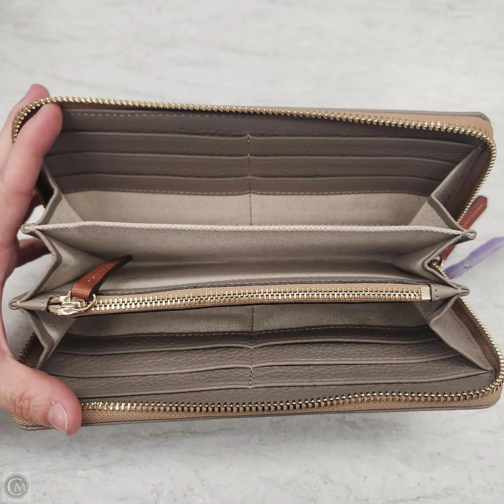 Wallet Designer By Dooney And Bourke, Size: Large