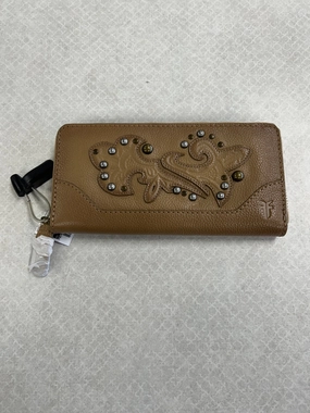 Wallet Designer By Frye In Tan, Size:Medium