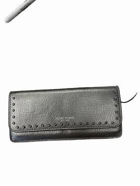 Wallet Designer By Henri Bendel  Size: Medium