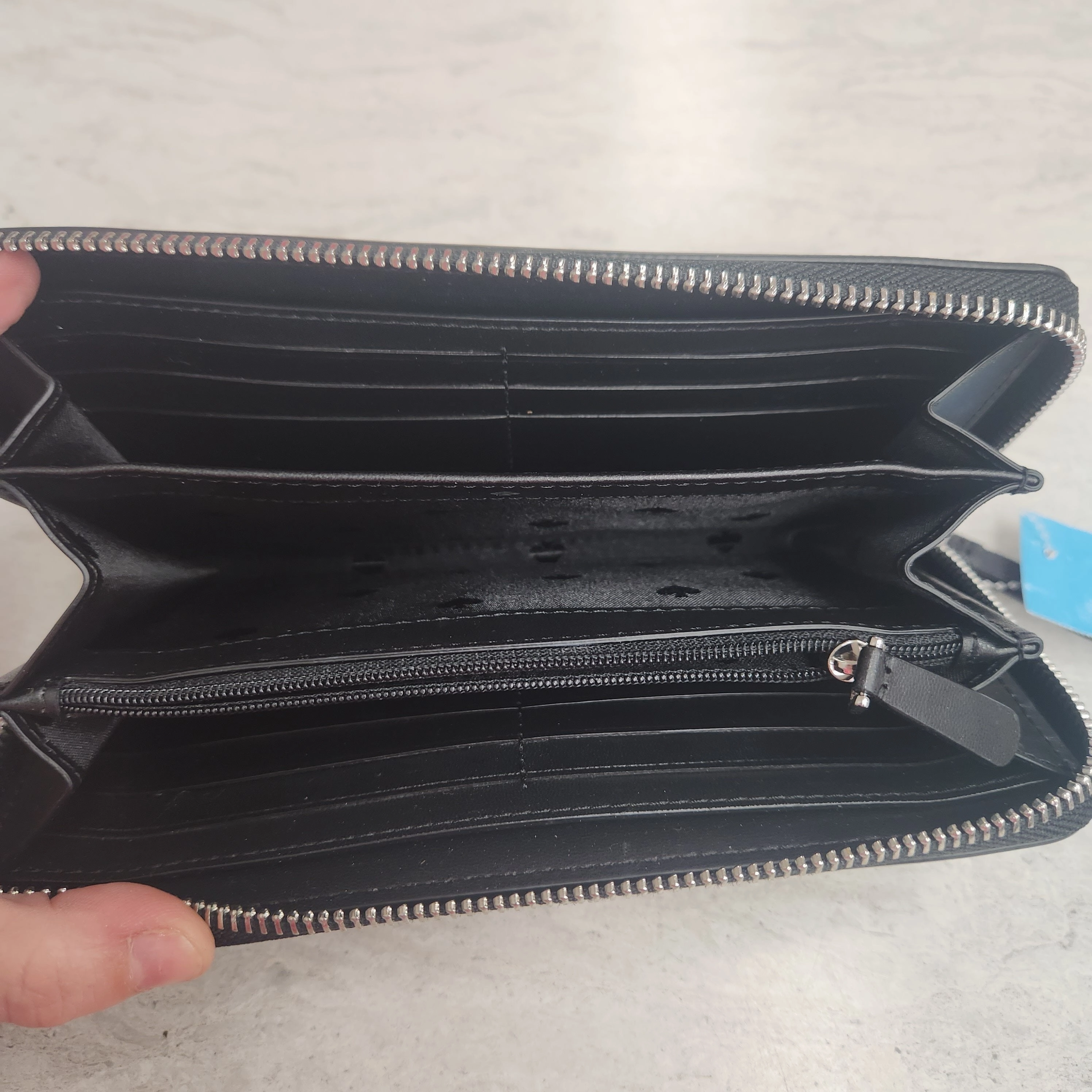 Wallet Designer By Kate Spade  Size: Large