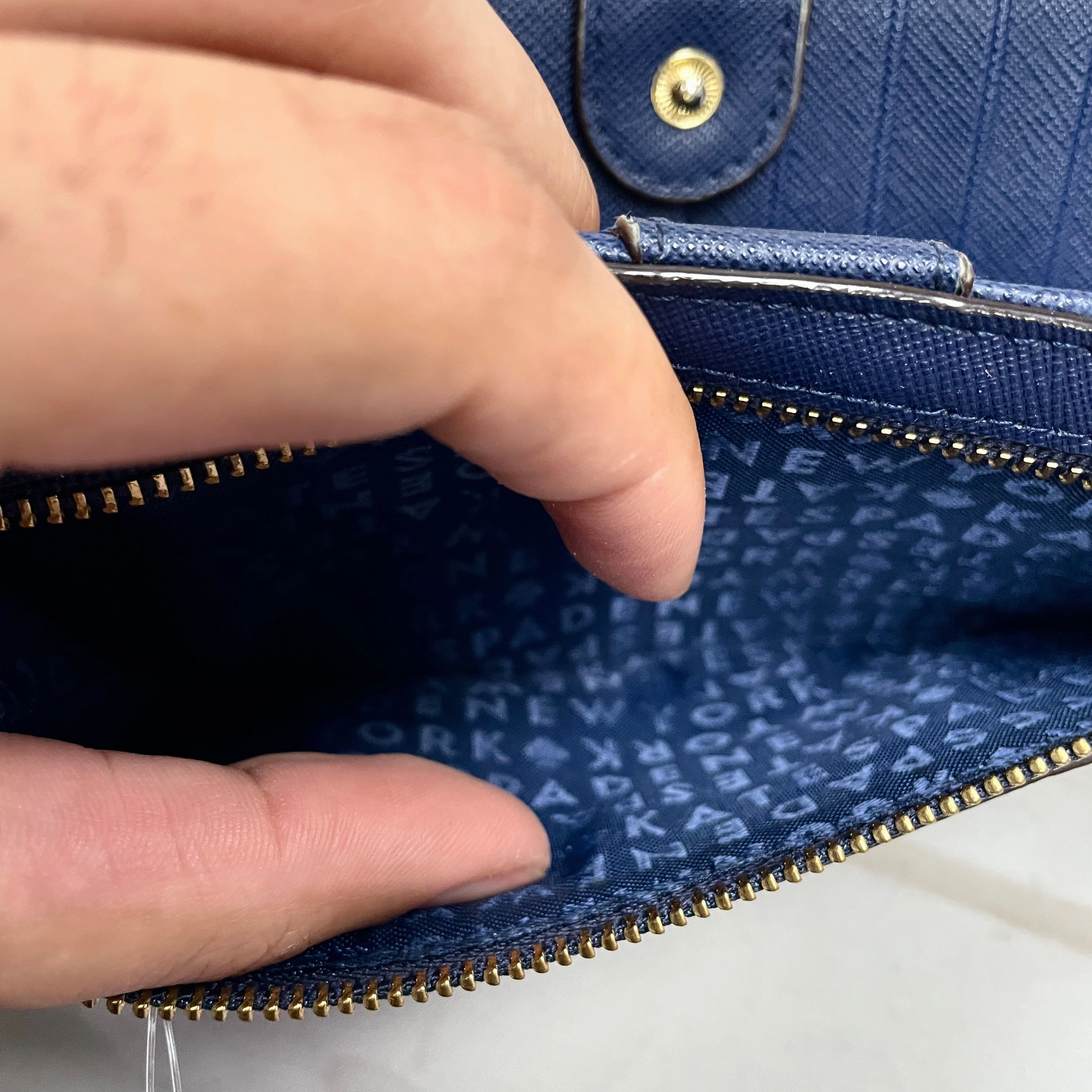 Wallet Designer By Kate Spade, Size: Medium