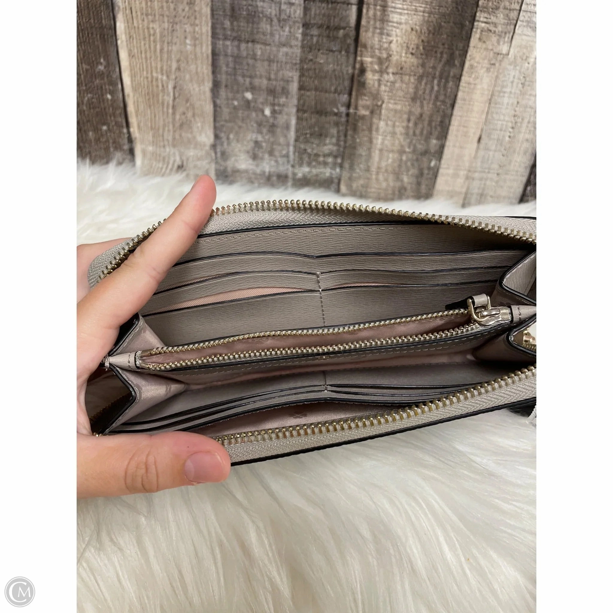 Wallet Designer By Kate Spade, Size: Medium