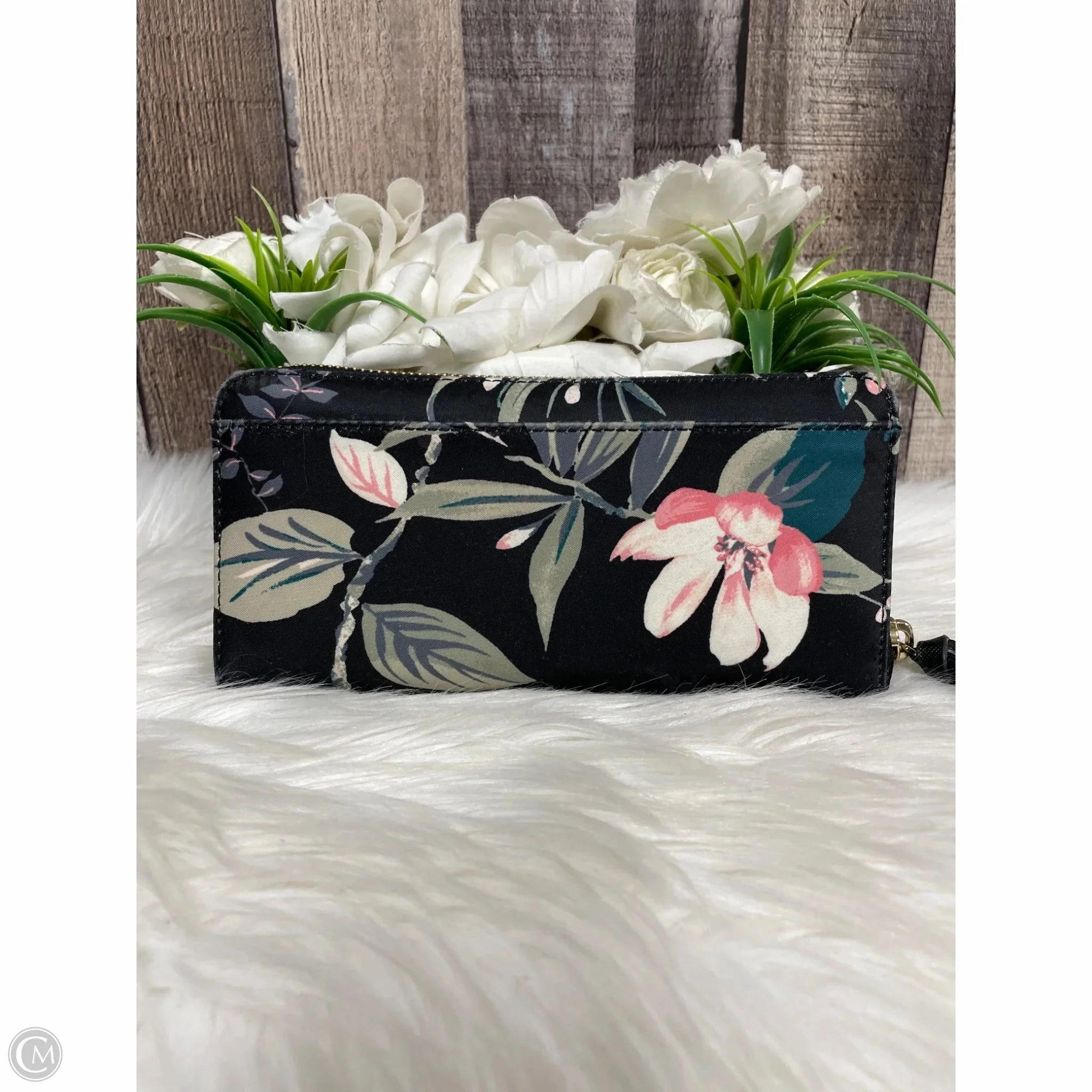 Wallet Designer By Kate Spade, Size: Medium