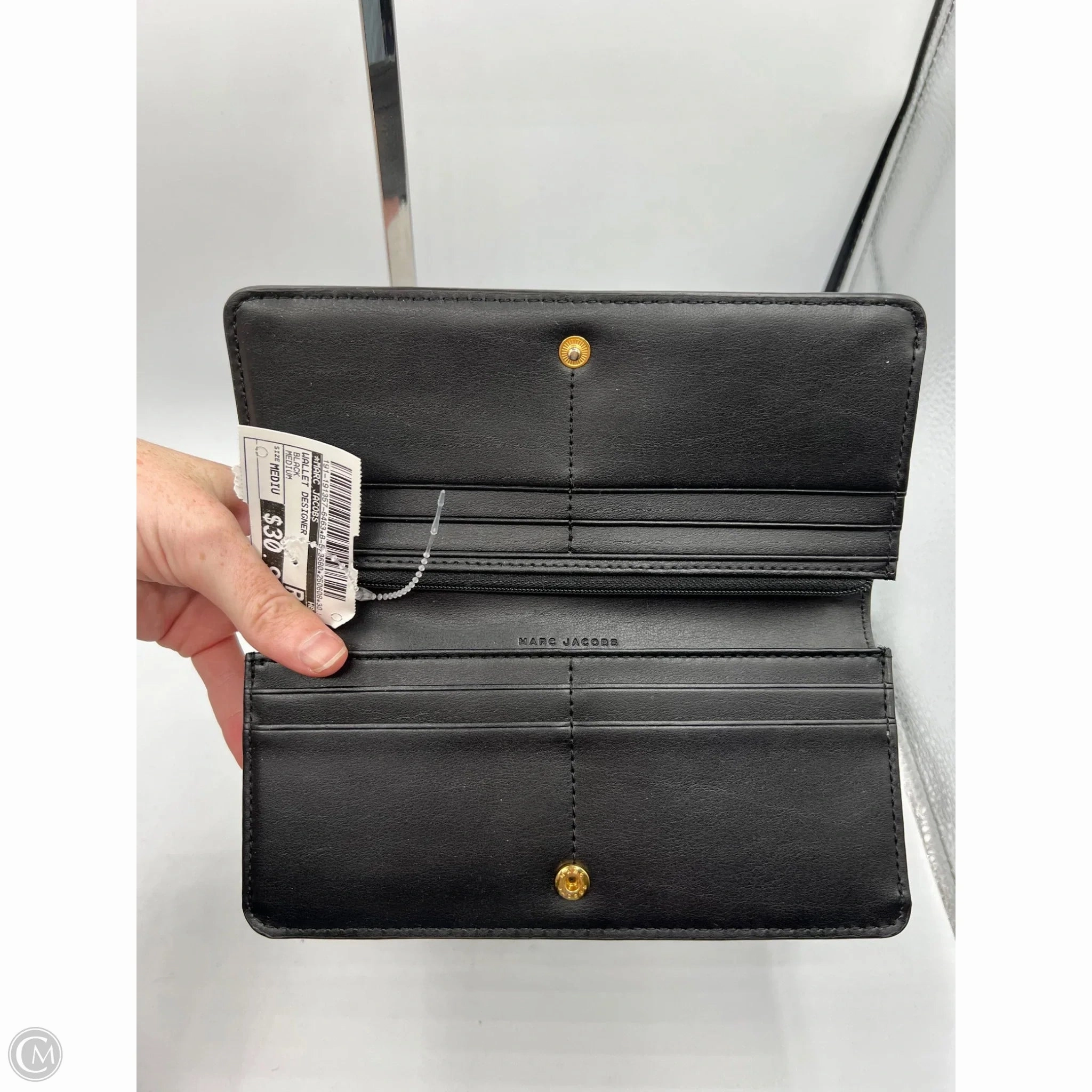 Wallet Designer By Marc Jacobs, Size: Medium