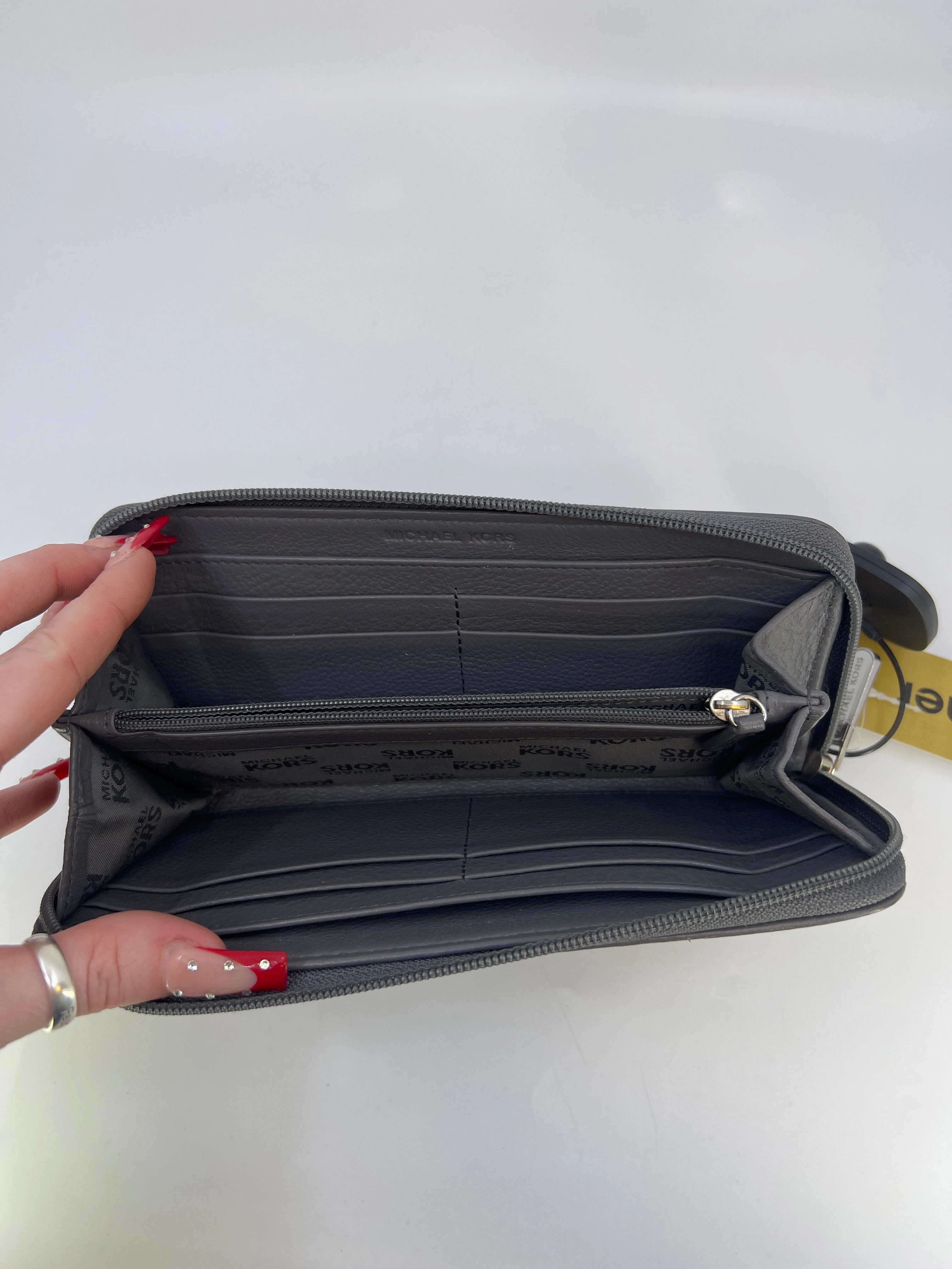 Wallet Designer By Michael By Michael Kors  Size: Large