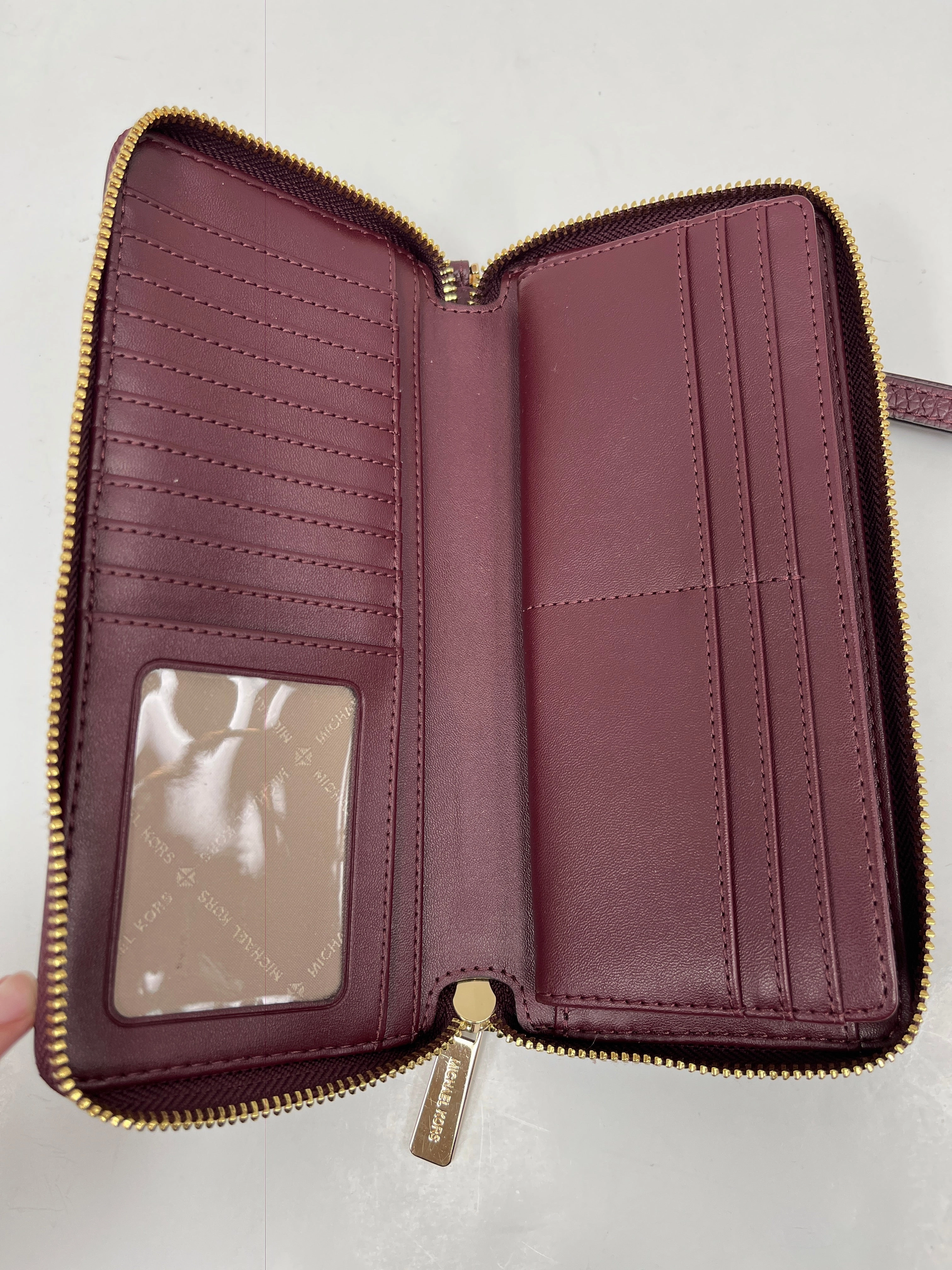 Wallet Designer By Michael Kors  Size: Large