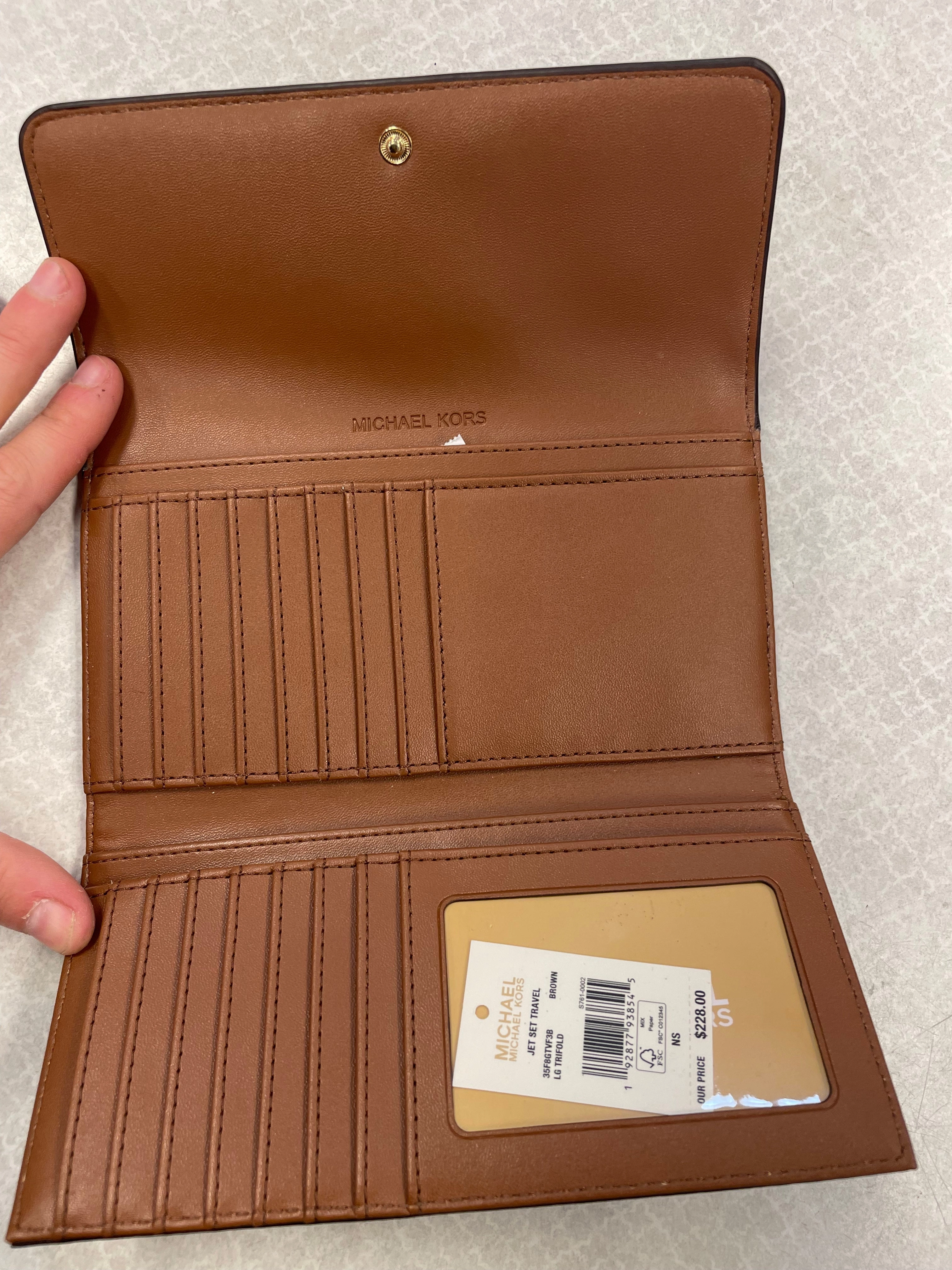 Wallet Designer By Michael Kors  Size: Medium