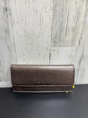 Wallet Designer By Michael Kors  Size: Small
