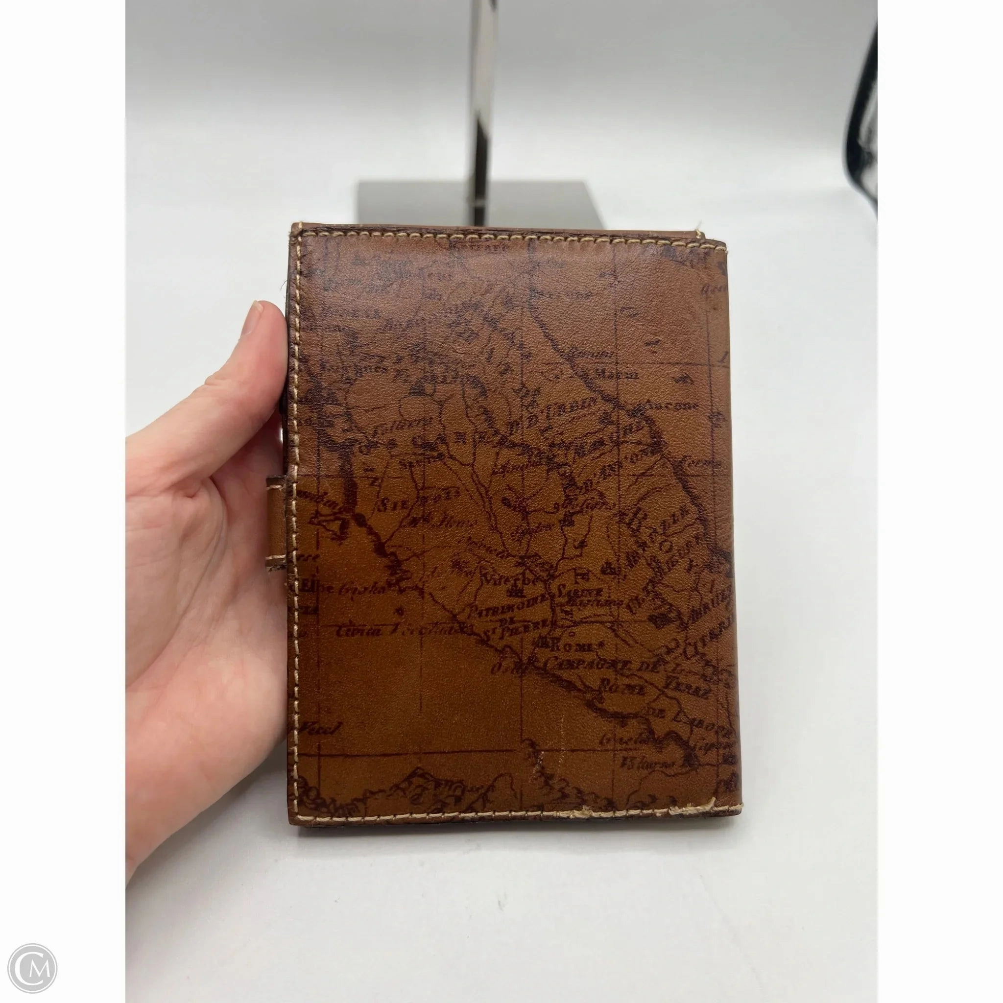 Wallet Designer By Patricia Nash, Size: Large