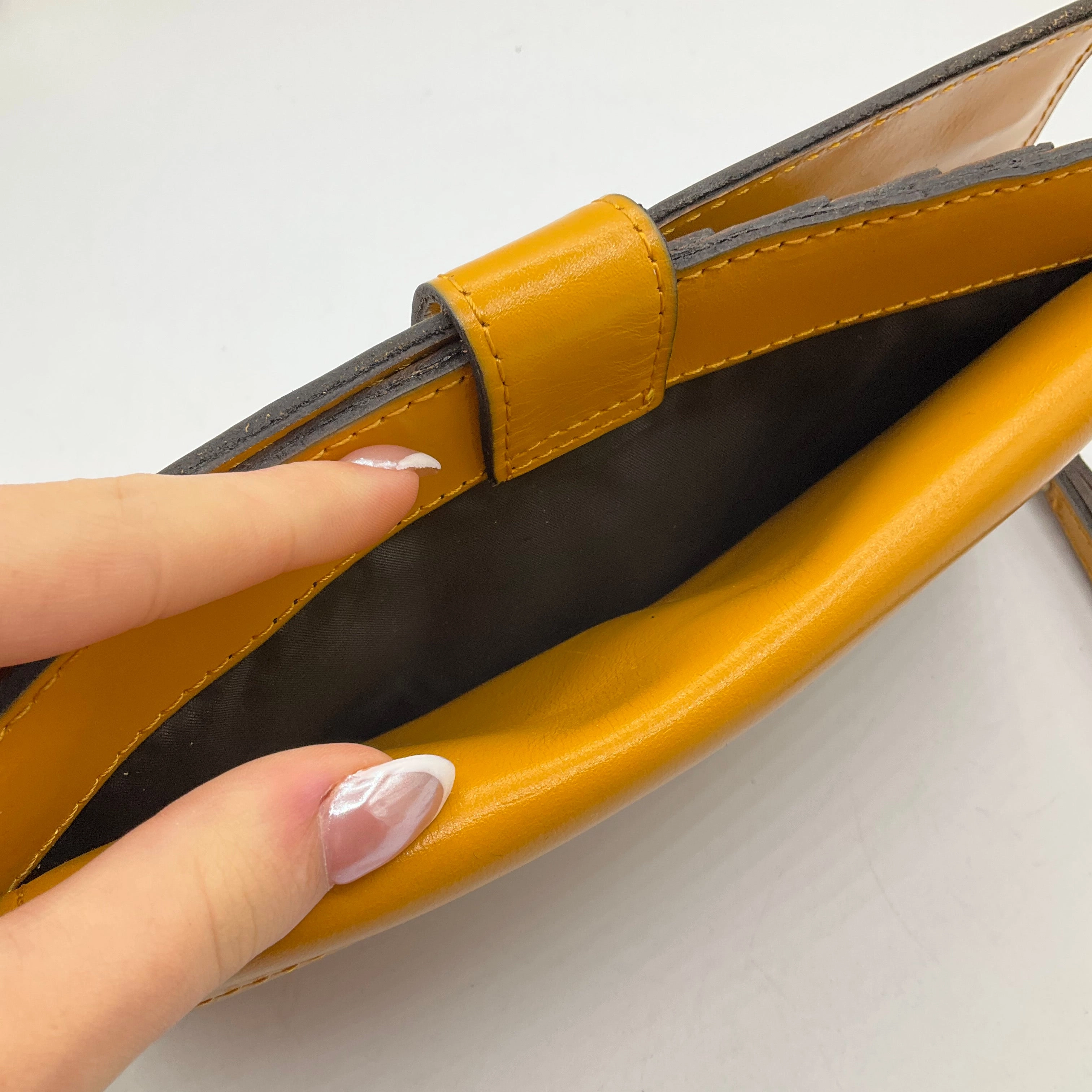 Wallet Designer By Patricia Nash, Size: Medium