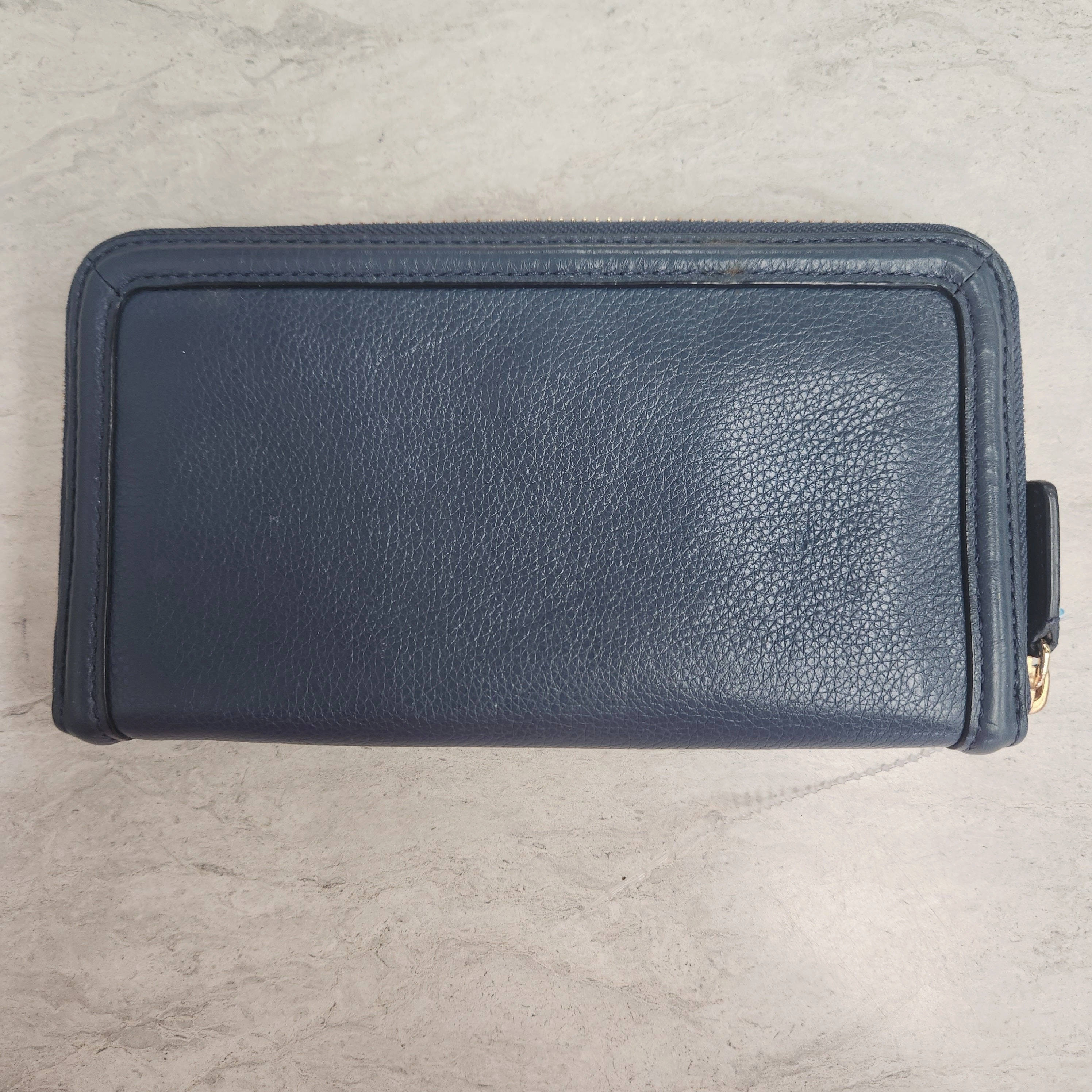 Wallet Designer By Tory Burch  Size: Large