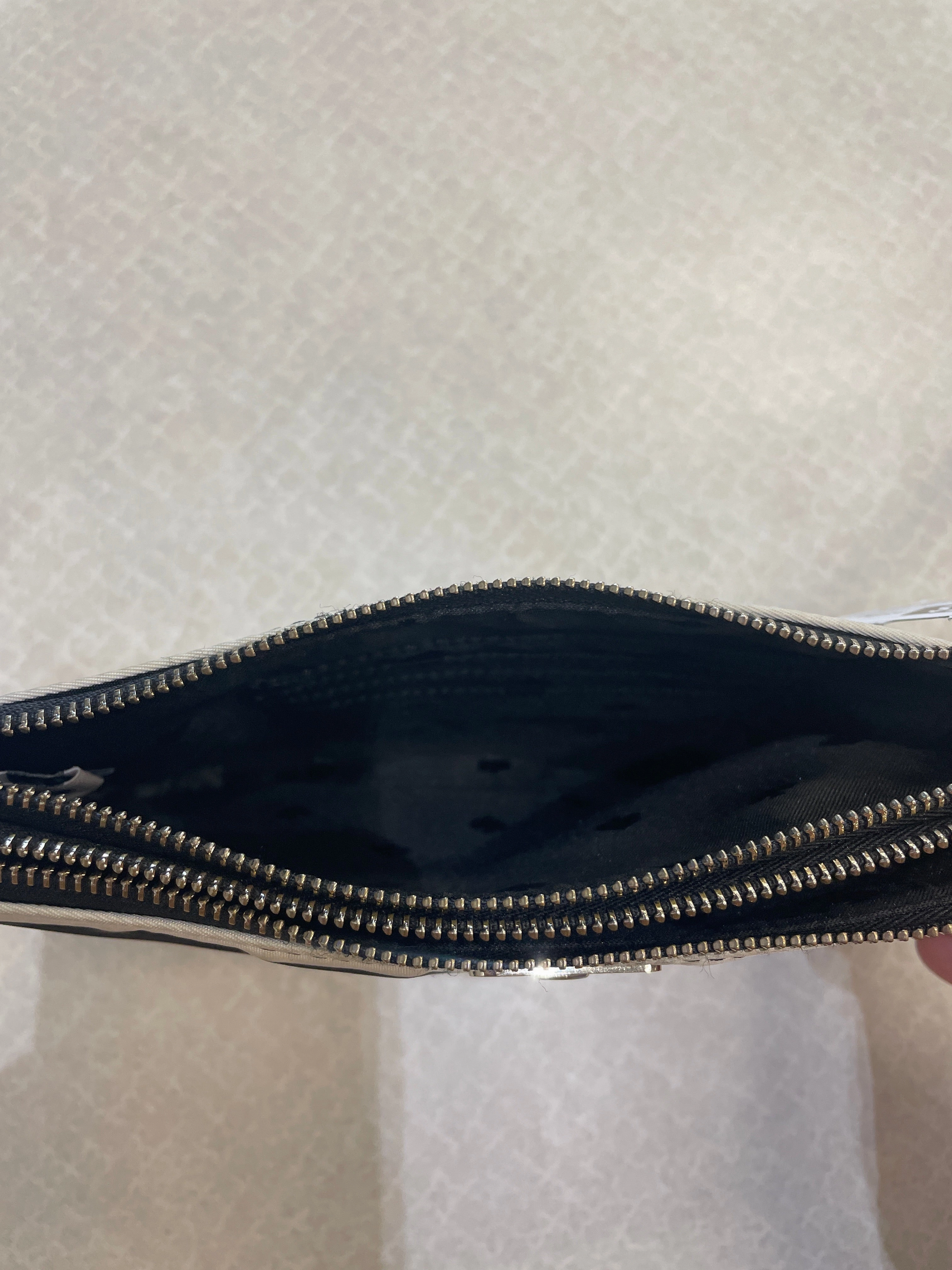 Wallet Designer Kate Spade, Size Medium