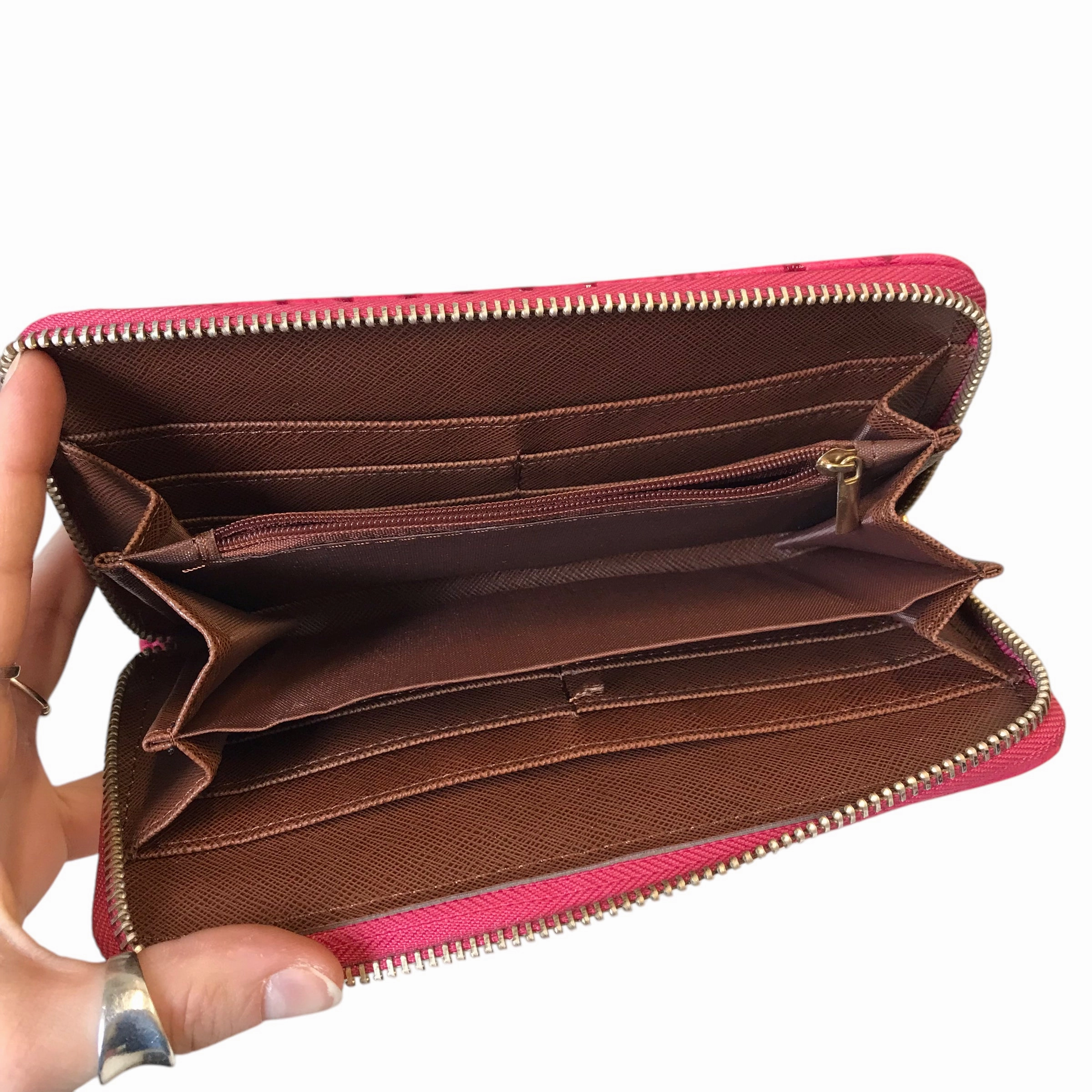 Wallet In Pink, Size:Medium