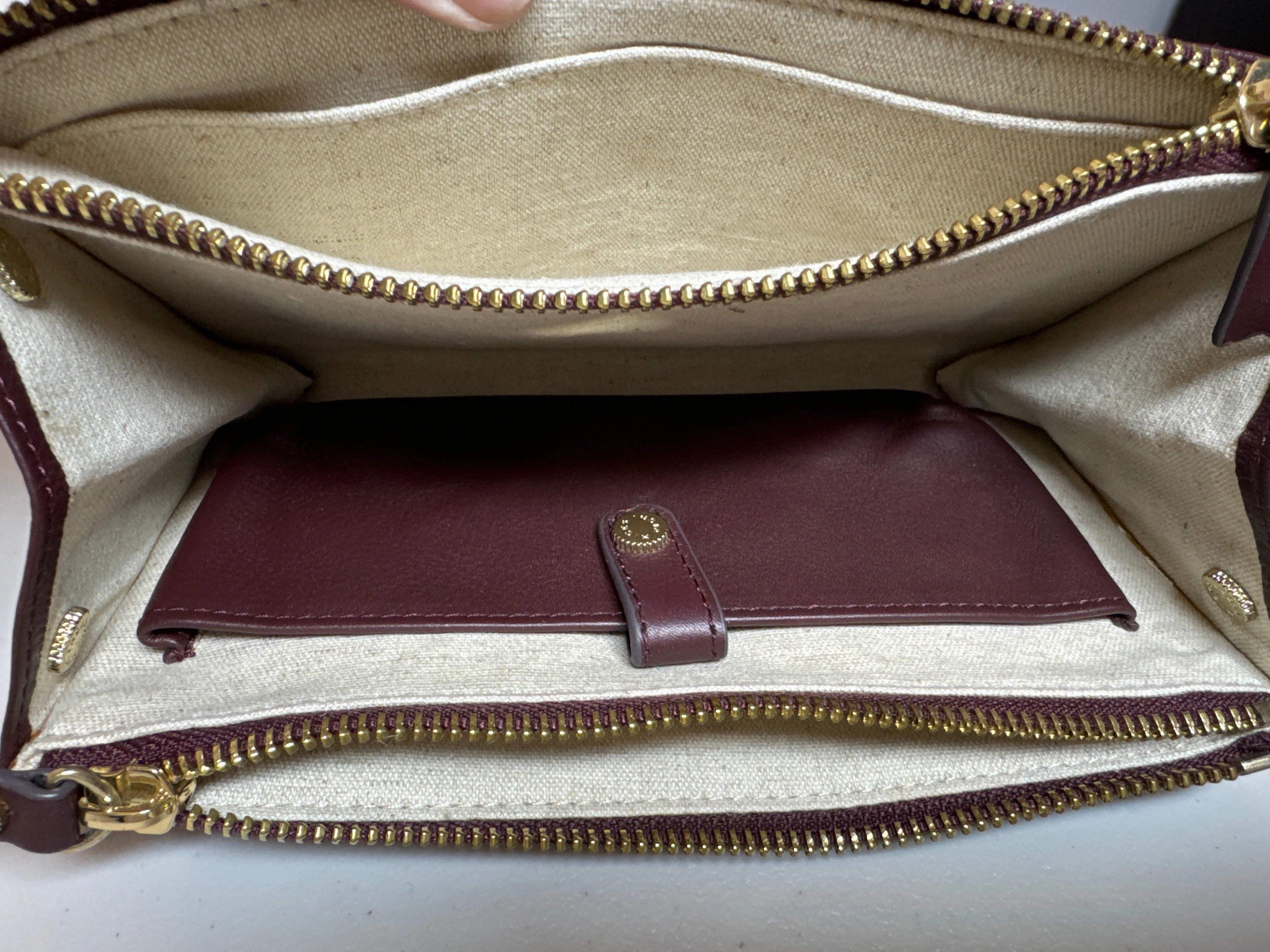 Wallet Leather By Cma, Size: Large